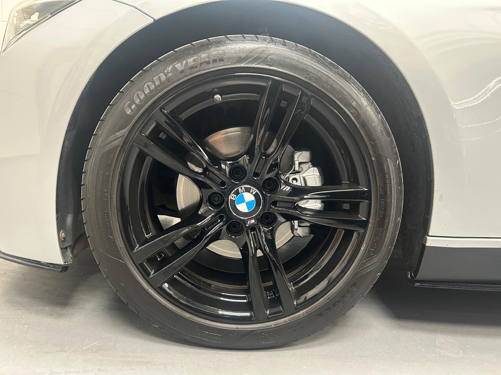 BMW 3 Series 2.0 320d M Sport Saloon 4dr Diesel Auto Euro 6 (s/s) (190 ps)