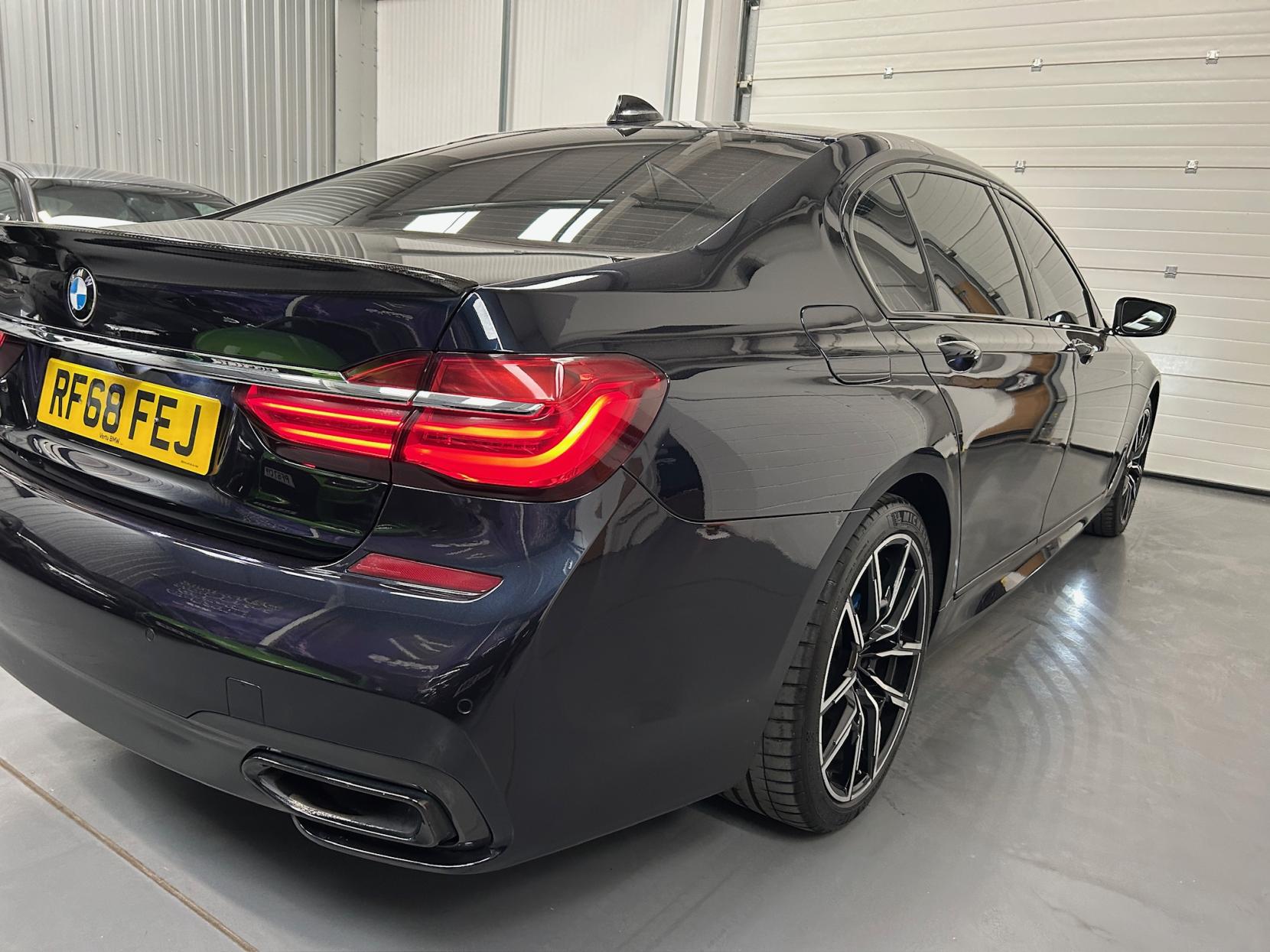 BMW 7 Series 3.0 740Ld M Sport Saloon 4dr Diesel Auto xDrive Euro 6 (s/s) (320 ps)