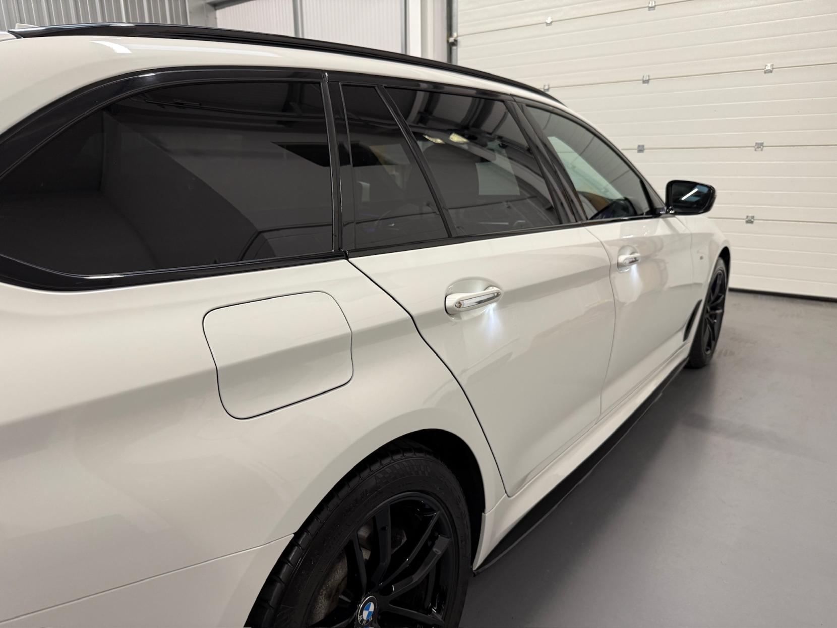 BMW 5 Series 2.0 520d M Sport Touring 5dr Diesel Auto xDrive Euro 6 (s/s) (190 ps)