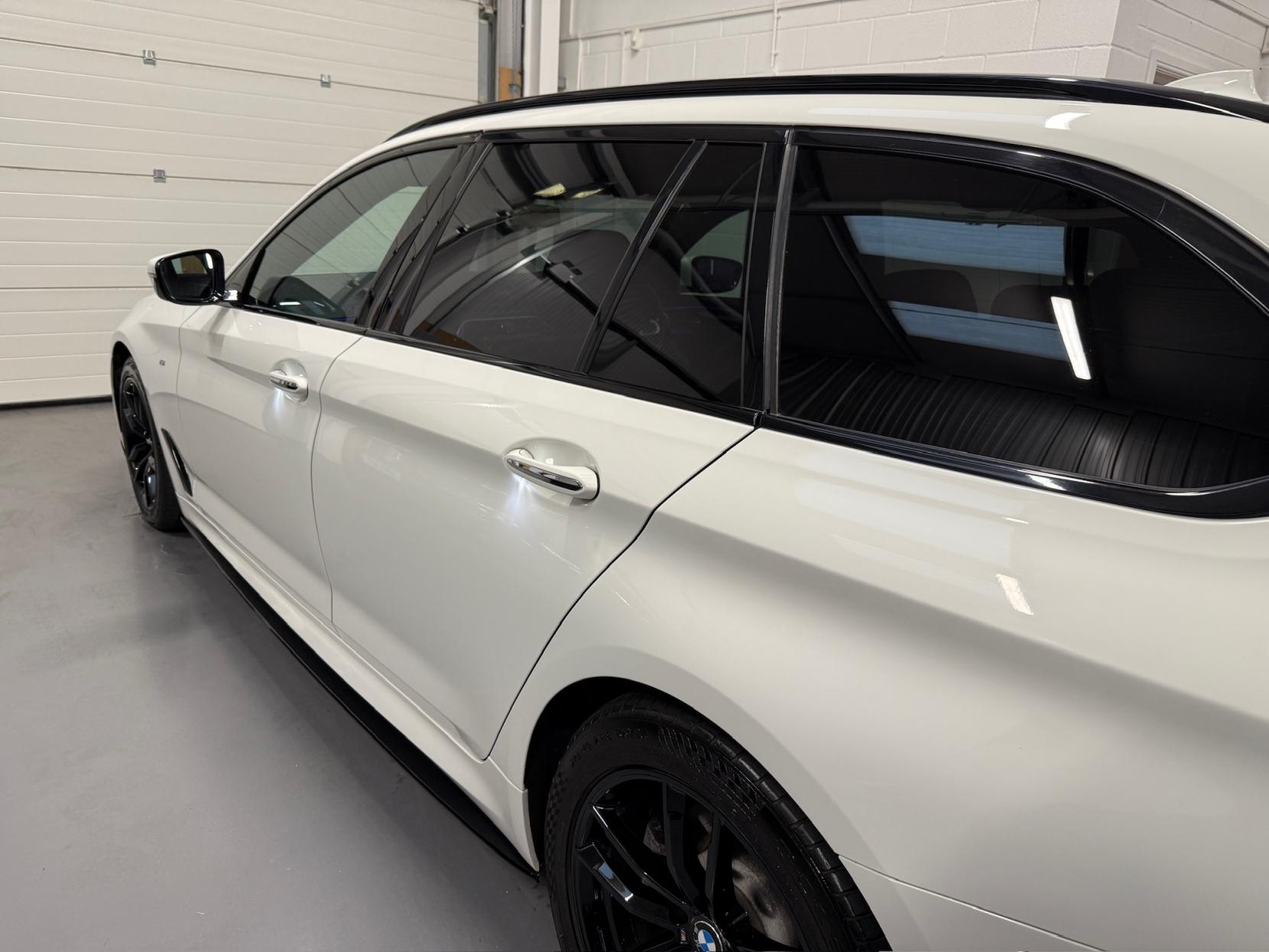 BMW 5 Series 2.0 520d M Sport Touring 5dr Diesel Auto xDrive Euro 6 (s/s) (190 ps)