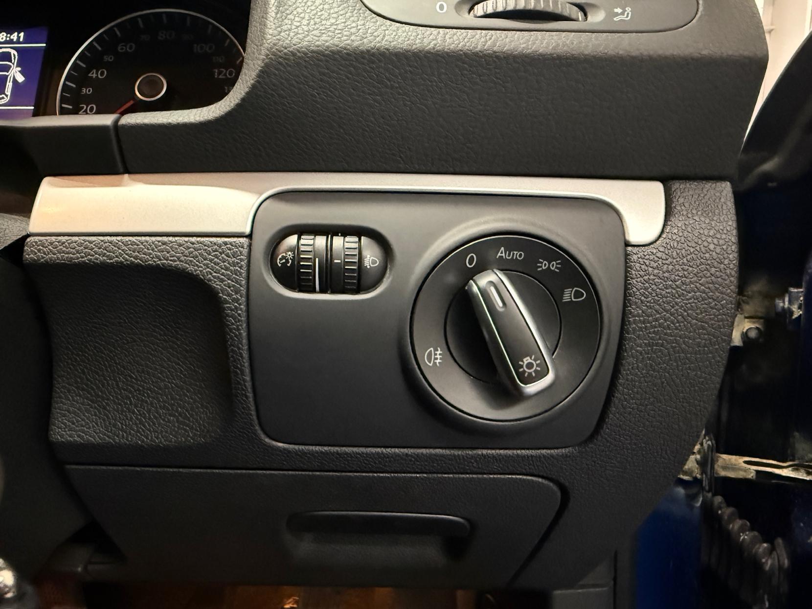 Volkswagen Scirocco 1.4 TSI Hatchback 3dr Petrol DSG Euro 5 (Nav) (160 ps)