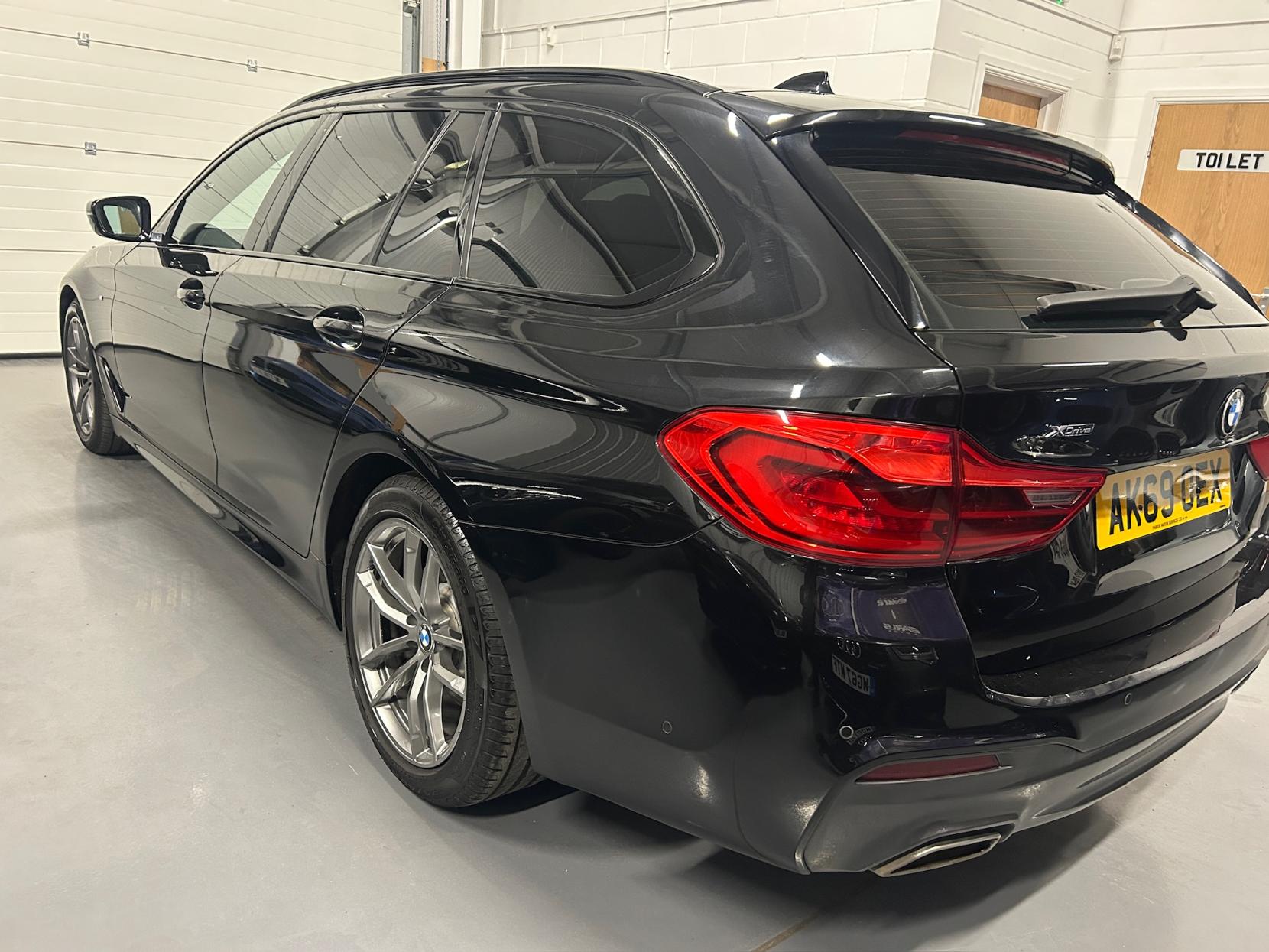 BMW 5 Series 2.0 520i GPF M Sport Touring 5dr Petrol Auto Euro 6 (s/s) (184 ps)