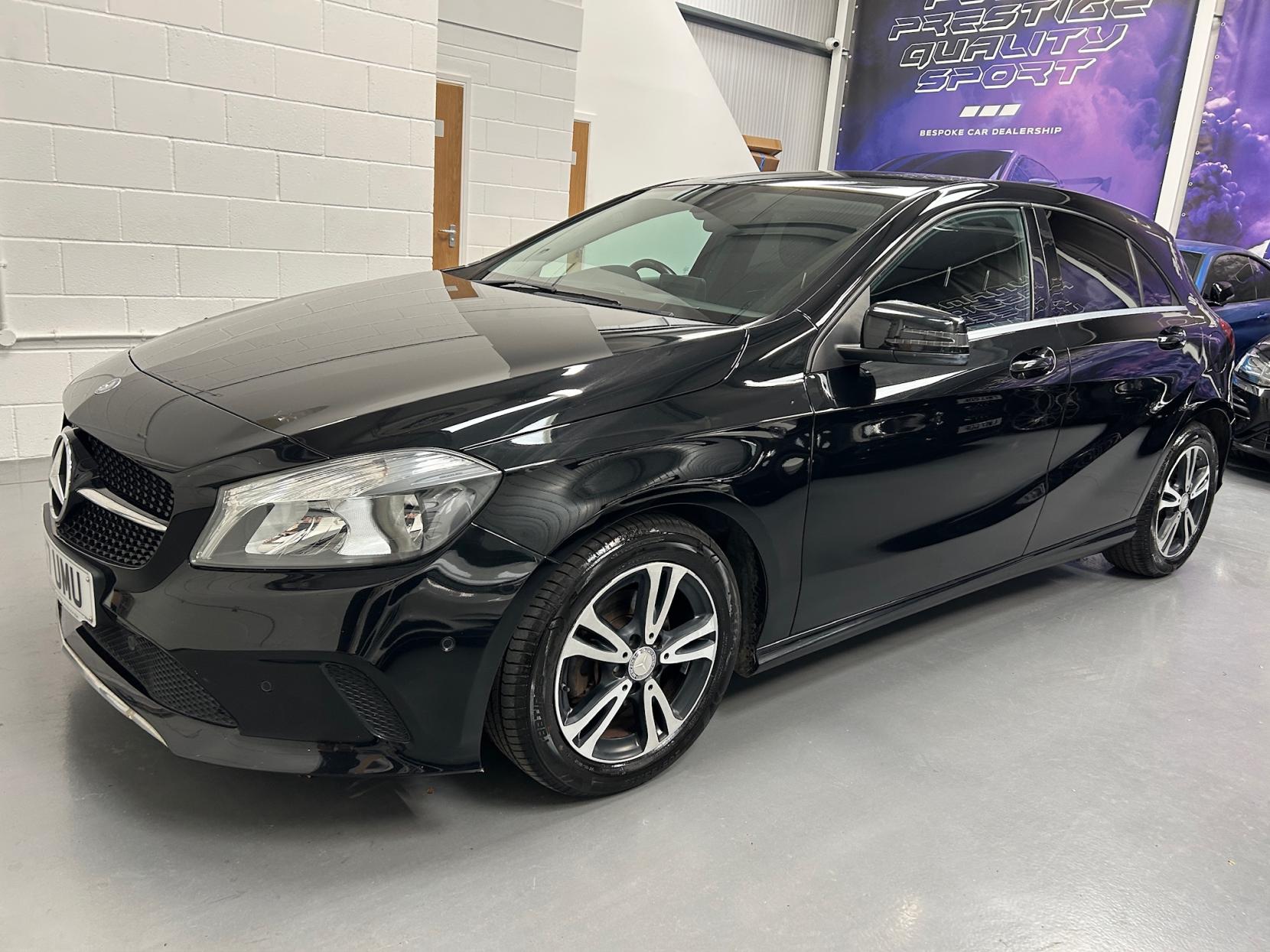 Mercedes-Benz A Class 1.5 A180d SE (Executive) Hatchback 5dr Diesel Manual Euro 6 (s/s) (109 ps)