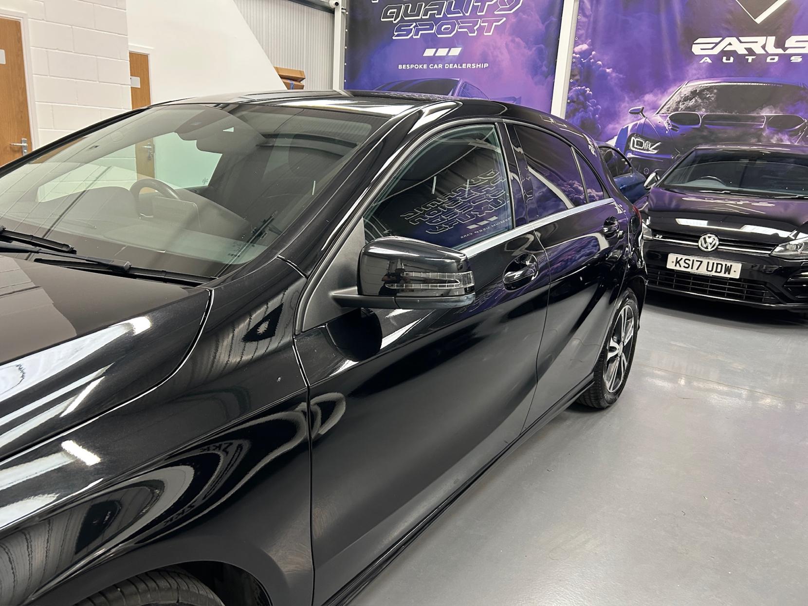 Mercedes-Benz A Class 1.5 A180d SE (Executive) Hatchback 5dr Diesel Manual Euro 6 (s/s) (109 ps)