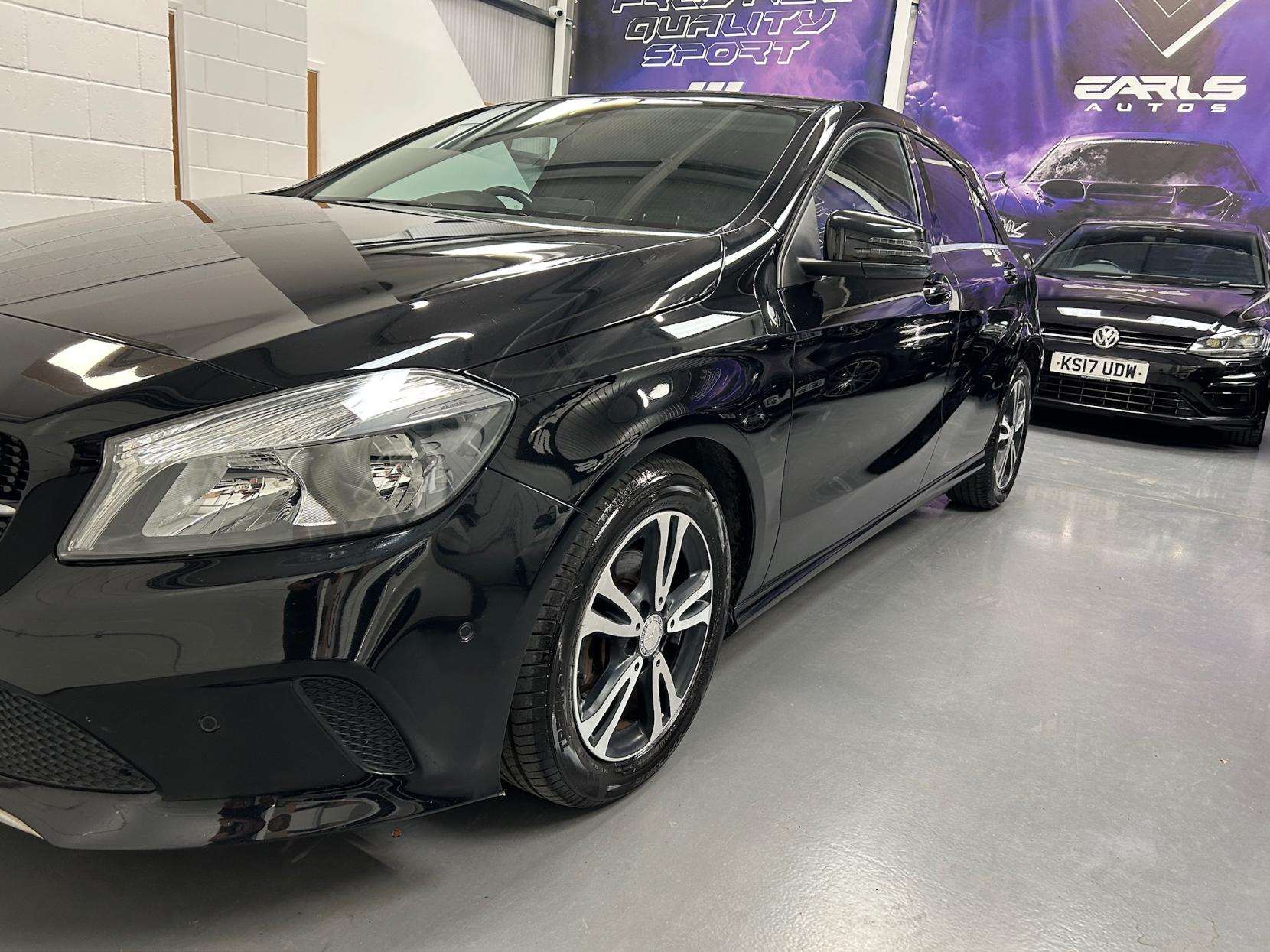 Mercedes-Benz A Class 1.5 A180d SE (Executive) Hatchback 5dr Diesel Manual Euro 6 (s/s) (109 ps)