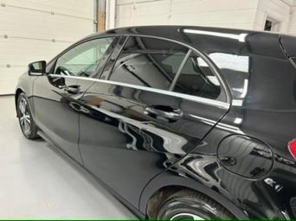 Mercedes-Benz A Class 1.5 A180d SE (Executive) Hatchback 5dr Diesel Manual Euro 6 (s/s) (109 ps)