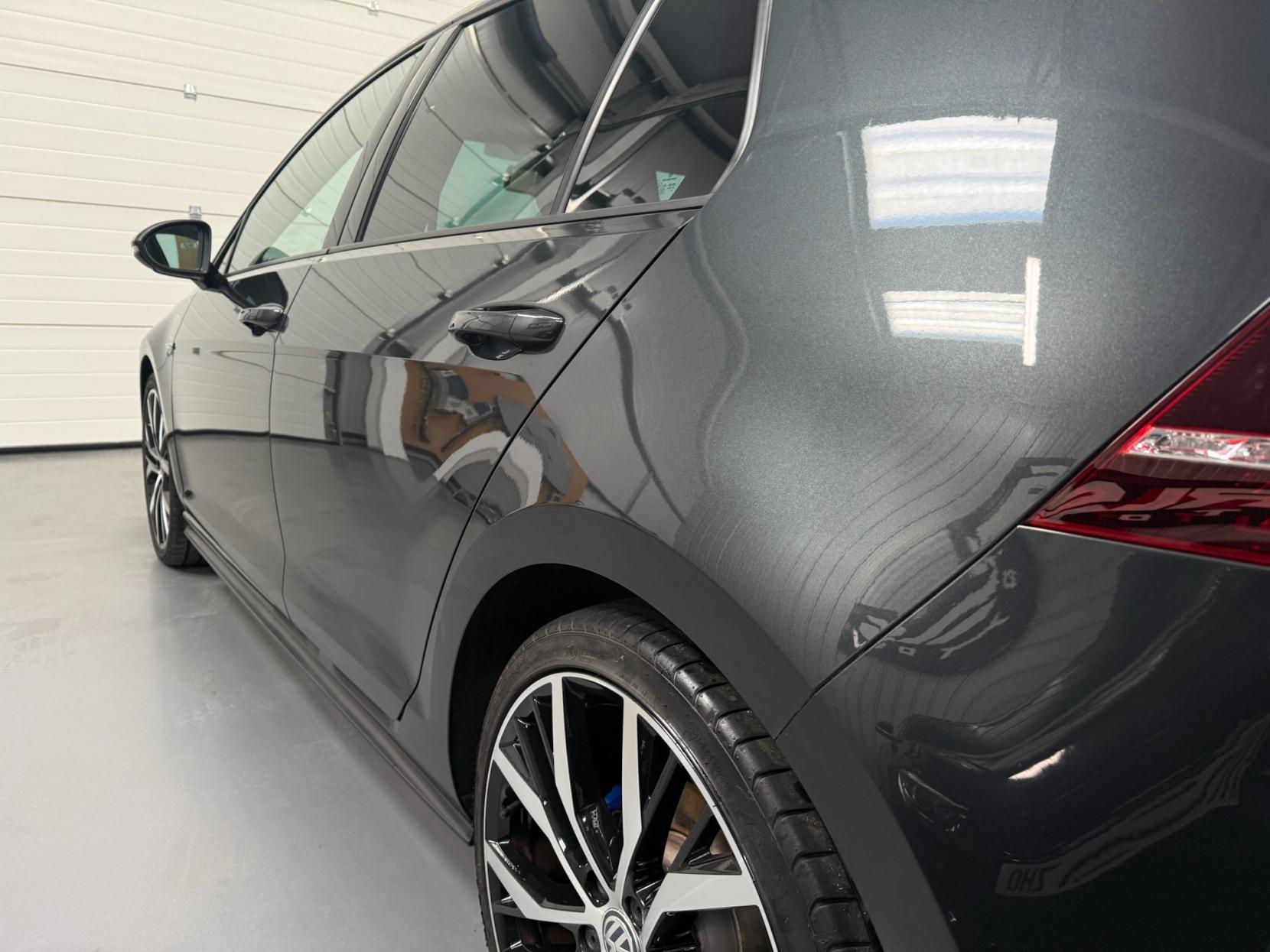 Volkswagen Golf 2.0 TDI BlueMotion Tech GTD Hatchback 5dr Diesel Manual Euro 6 (s/s) (184 ps)