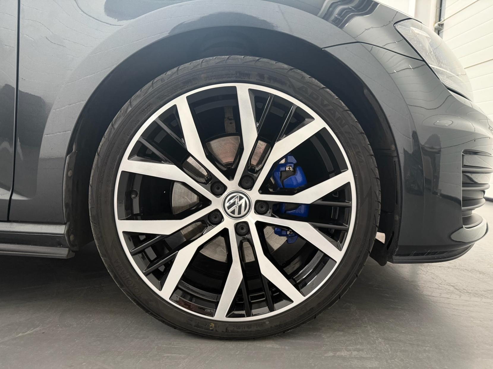 Volkswagen Golf 2.0 TDI BlueMotion Tech GTD Hatchback 5dr Diesel Manual Euro 6 (s/s) (184 ps)