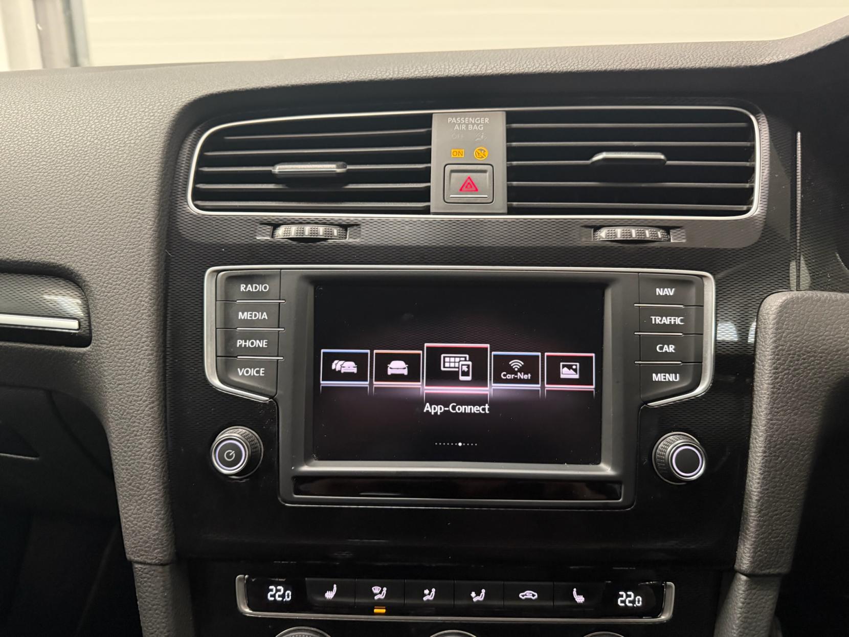 Volkswagen Golf 2.0 TDI BlueMotion Tech GTD Hatchback 5dr Diesel Manual Euro 6 (s/s) (184 ps)