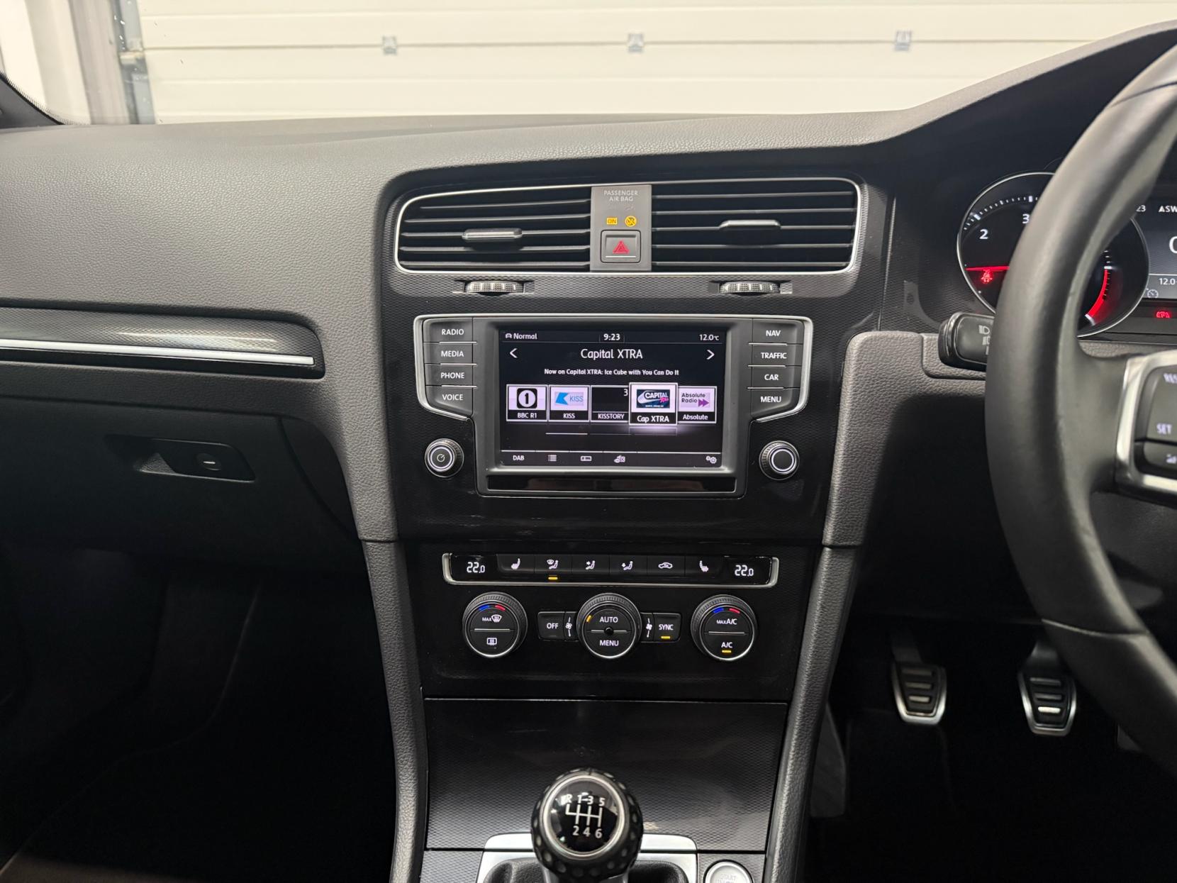 Volkswagen Golf 2.0 TDI BlueMotion Tech GTD Hatchback 5dr Diesel Manual Euro 6 (s/s) (184 ps)