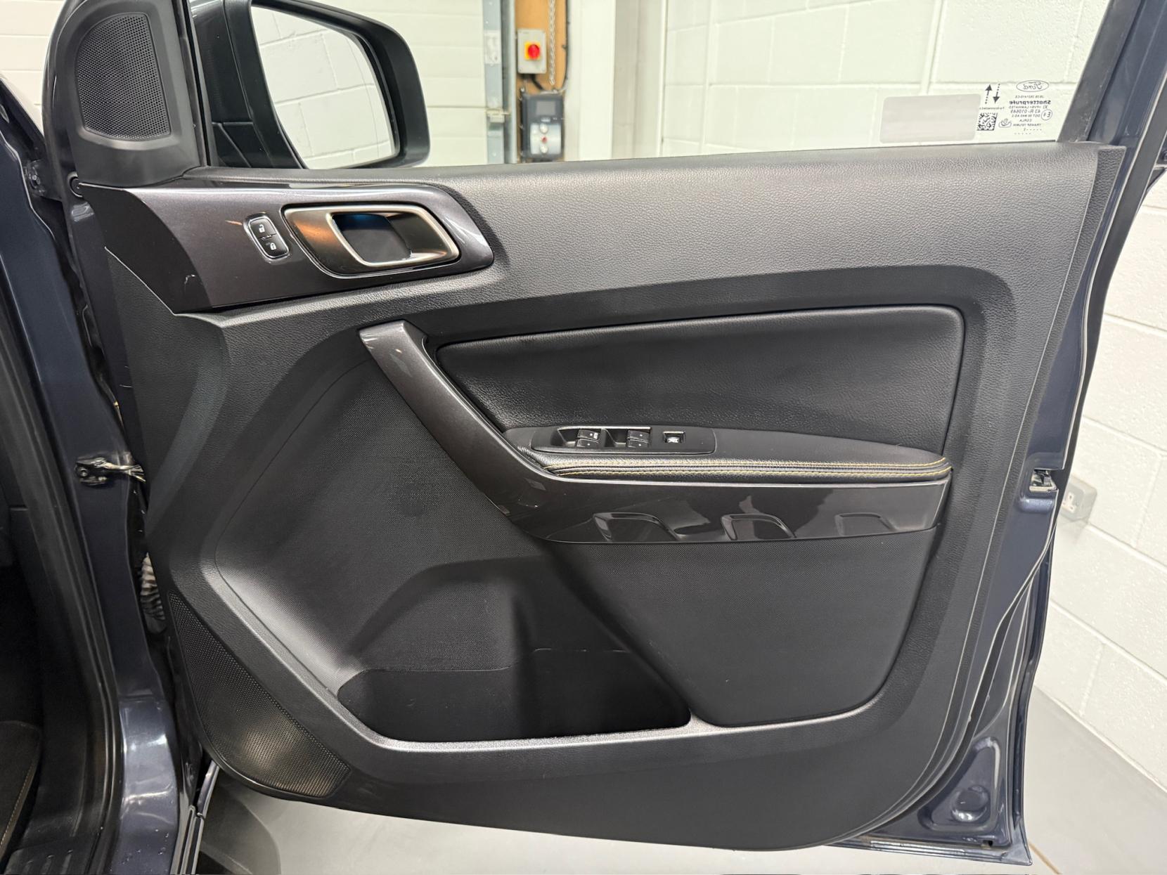 Ford Ranger 2.0 EcoBlue Wildtrak Pickup Double Cab 4dr Diesel Auto 4WD Euro 6 (s/s) (213 ps)
