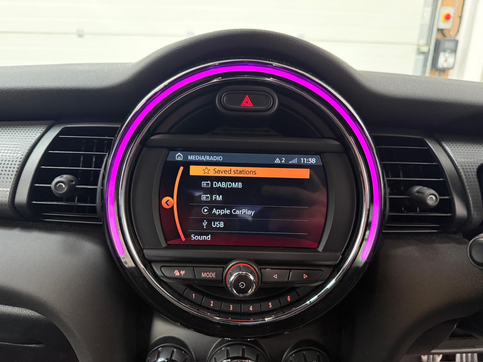 MINI Hatch 1.5 Cooper Sport Hatchback 5dr Petrol Manual Euro 6 (s/s) (136 ps)