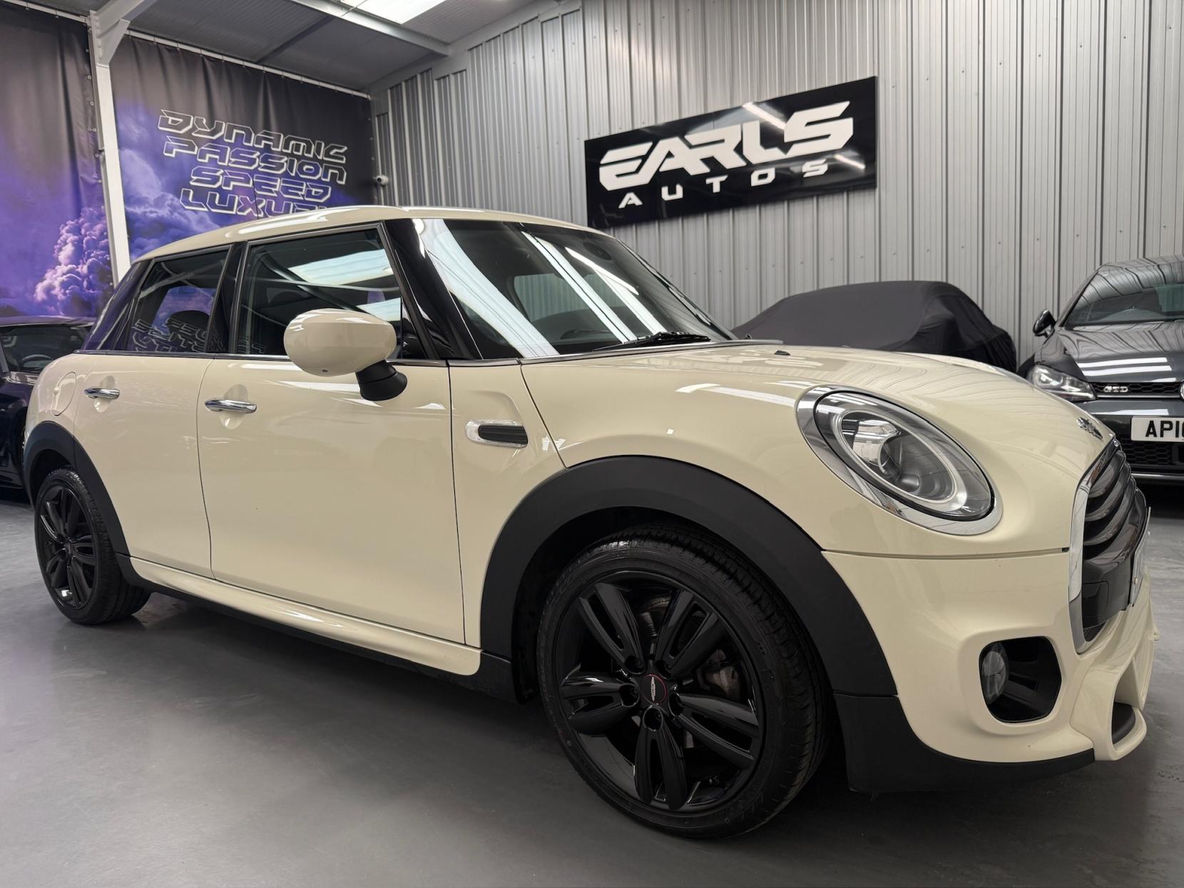 MINI Hatch 1.5 Cooper Sport Hatchback 5dr Petrol Manual Euro 6 (s/s) (136 ps)