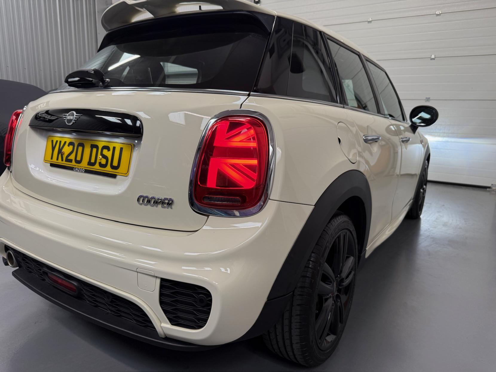 MINI Hatch 1.5 Cooper Sport Hatchback 5dr Petrol Manual Euro 6 (s/s) (136 ps)