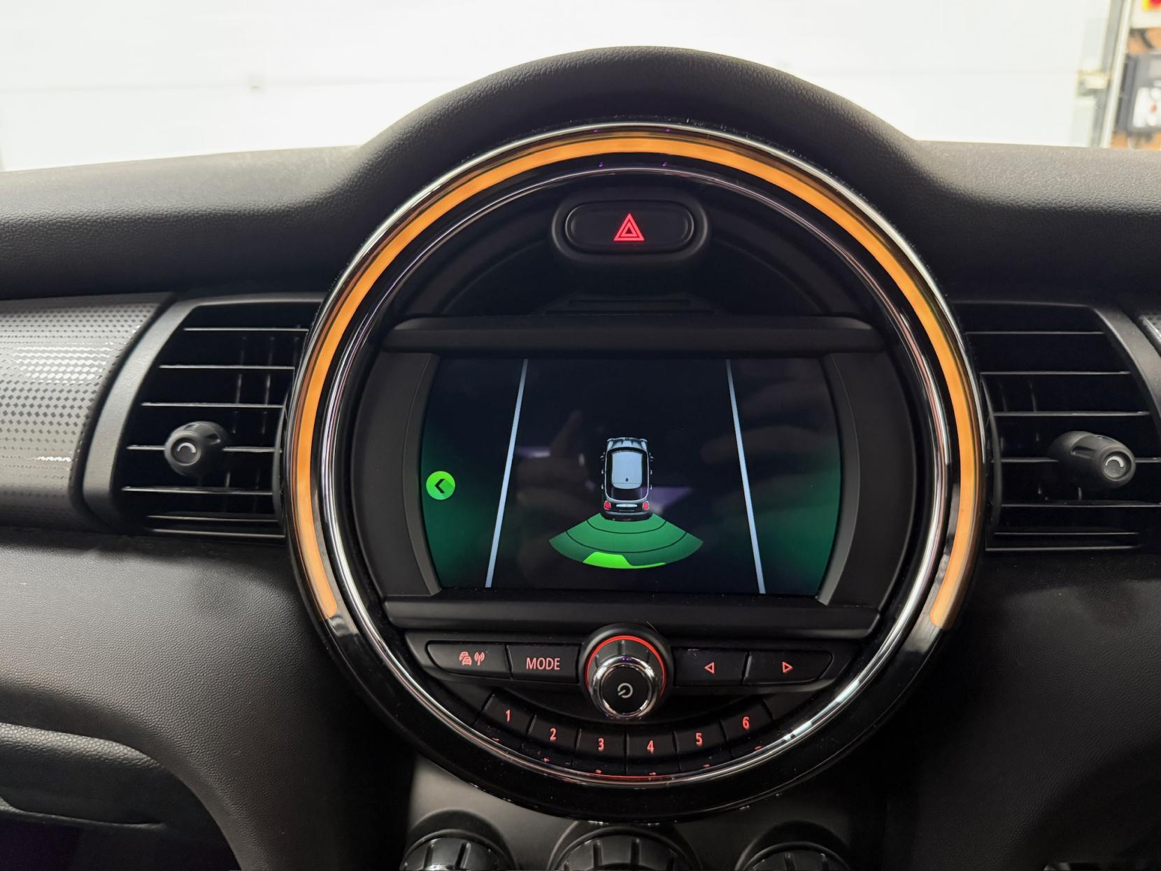 MINI Hatch 1.5 Cooper Sport Hatchback 5dr Petrol Manual Euro 6 (s/s) (136 ps)