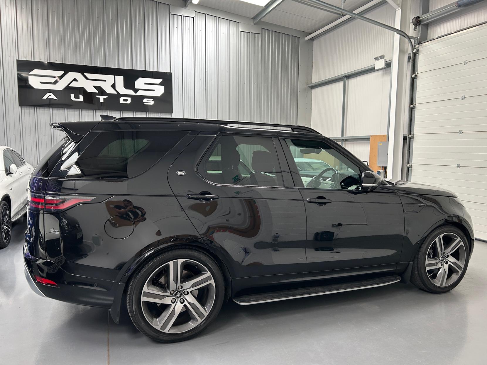 Land Rover Discovery 3.0 D300 MHEV Metropolitan Edition SUV 5dr Diesel Auto 4WD Euro 6 (s/s) (300 ps)
