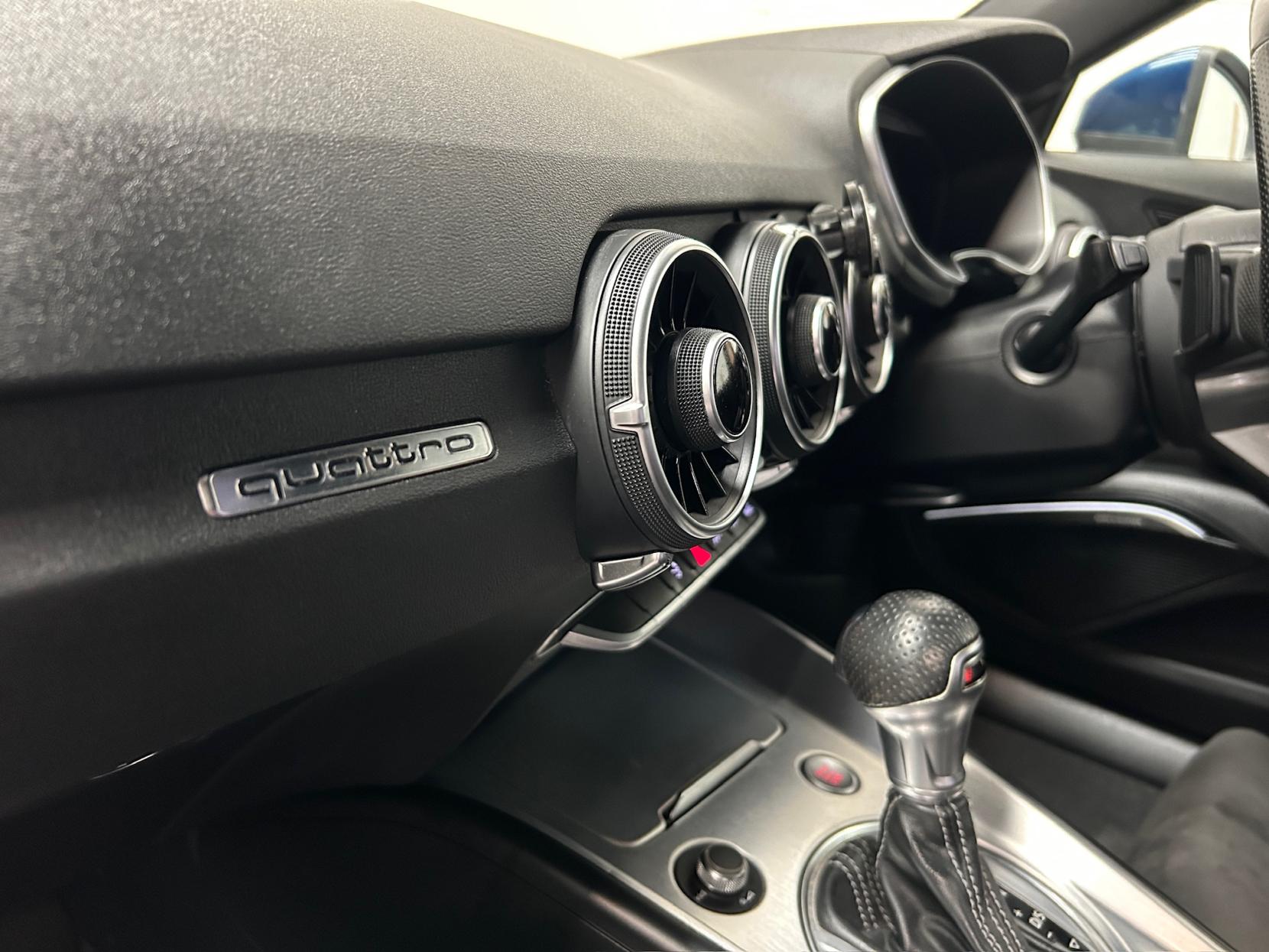 Audi TT 2.0 TFSI S line Coupe 3dr Petrol S Tronic quattro Euro 6 (s/s) (230 ps)