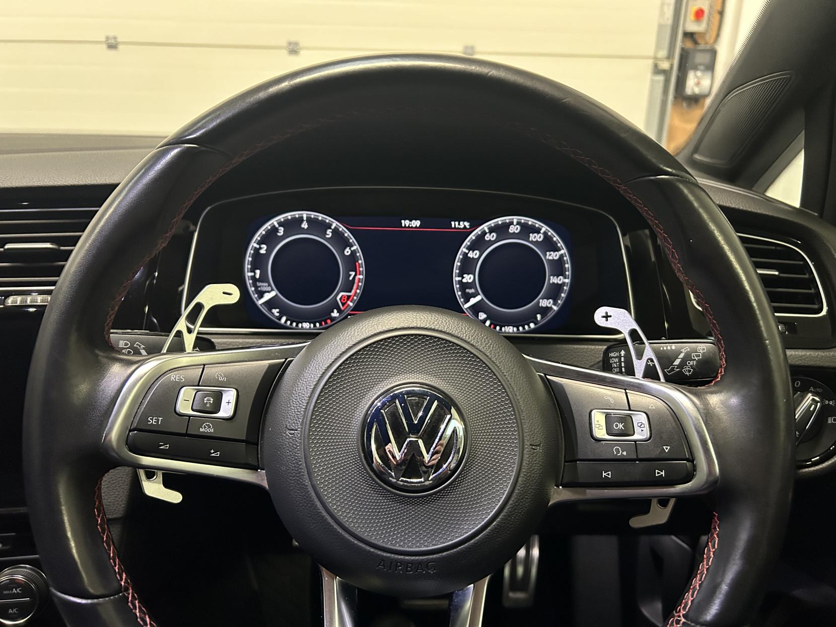 Volkswagen Golf 2.0 TSI GTI Performance Hatchback 3dr Petrol DSG Euro 6 (s/s) (245 ps)