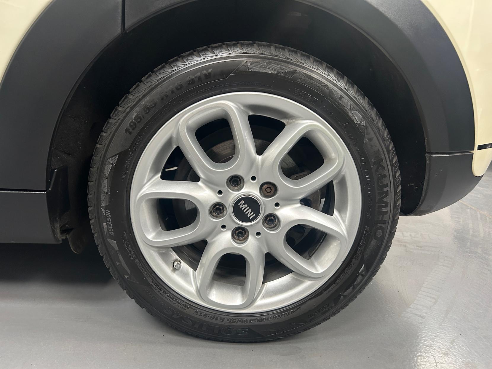 MINI Hatch 1.5 Cooper Hatchback 5dr Petrol Manual Euro 6 (s/s) (136 ps)