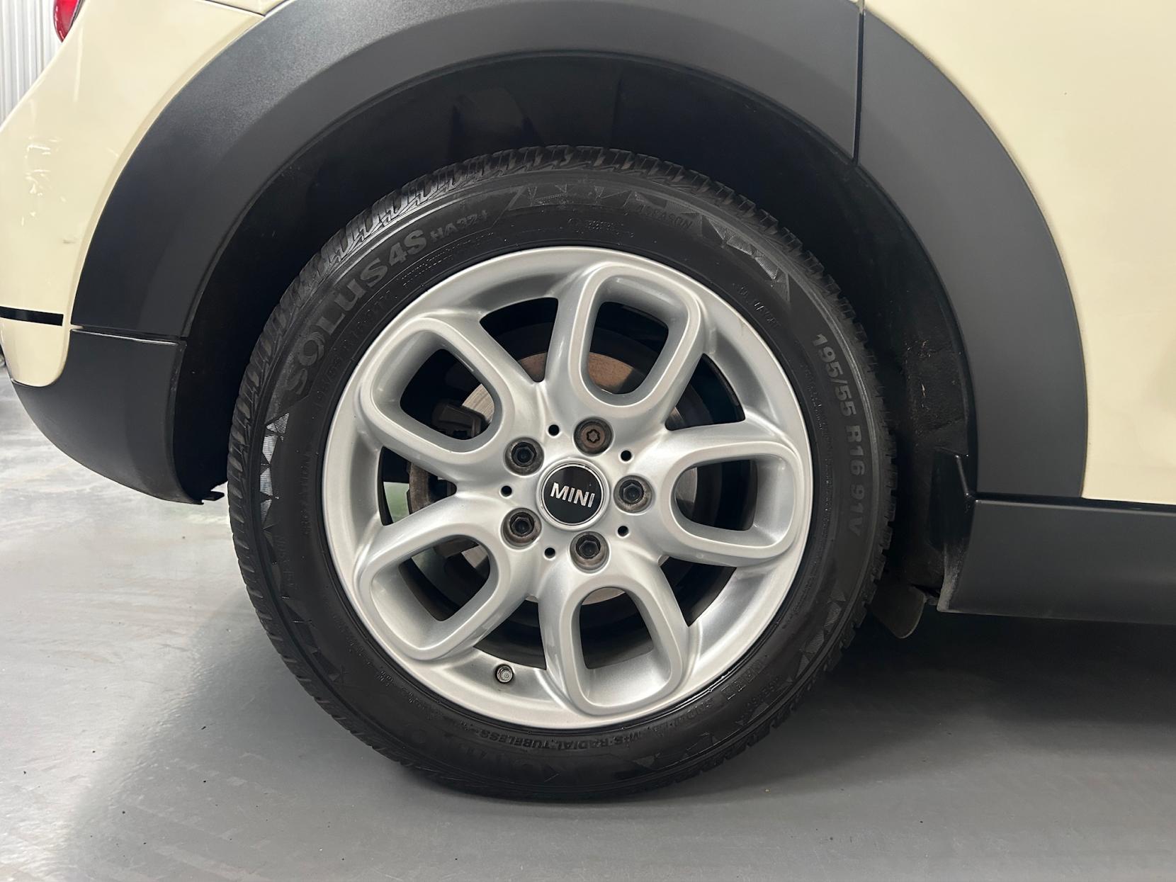 MINI Hatch 1.5 Cooper Hatchback 5dr Petrol Manual Euro 6 (s/s) (136 ps)