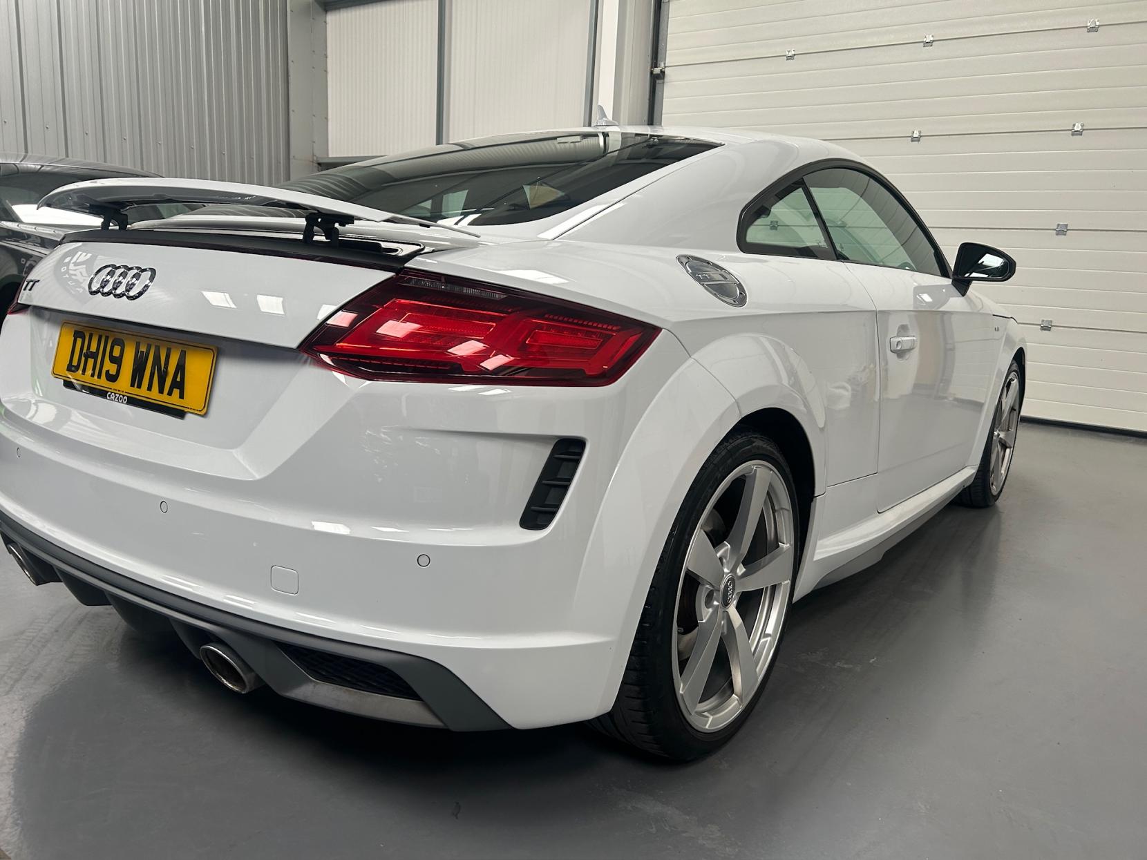 Audi TT 2.0 TFSI 45 S line Coupe 3dr Petrol S Tronic Euro 6 (s/s) (245 ps)