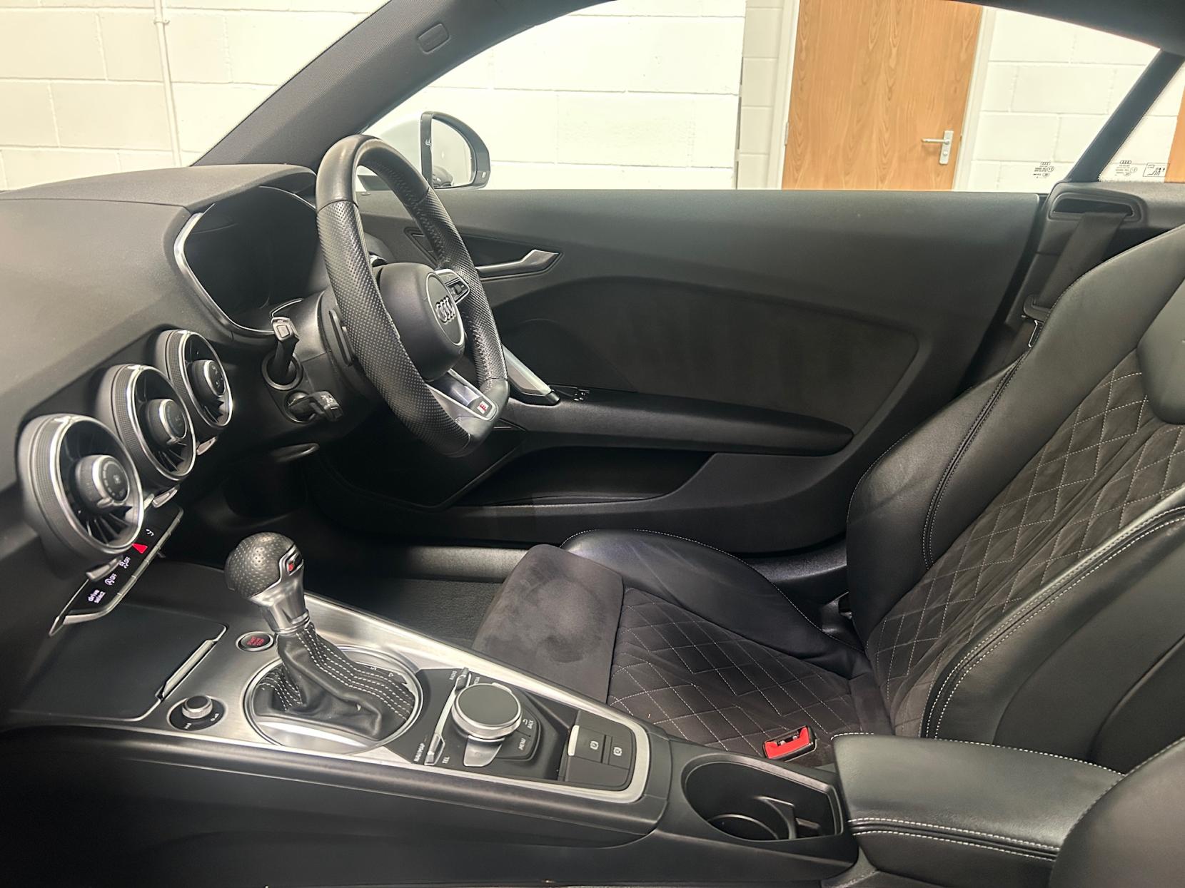 Audi TT 2.0 TFSI 45 S line Coupe 3dr Petrol S Tronic Euro 6 (s/s) (245 ps)