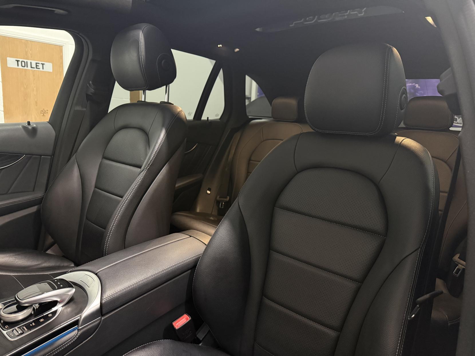 Mercedes-Benz GLC 2.1 GLC250d AMG Line (Premium Plus) SUV 5dr Diesel G-Tronic 4MATIC Euro 6 (s/s) (204 ps)