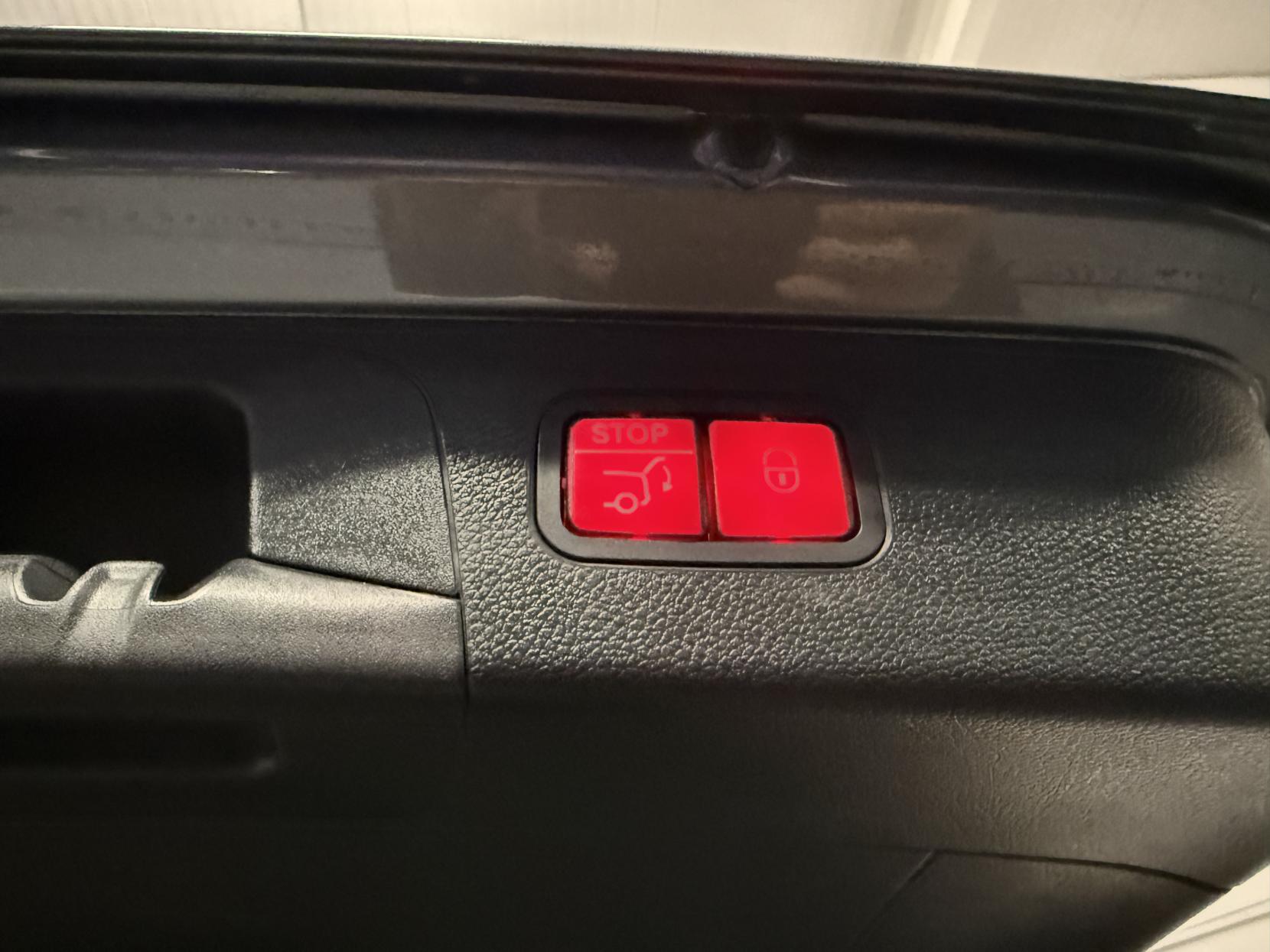 Mercedes-Benz GLC 2.1 GLC250d AMG Line (Premium Plus) SUV 5dr Diesel G-Tronic 4MATIC Euro 6 (s/s) (204 ps)