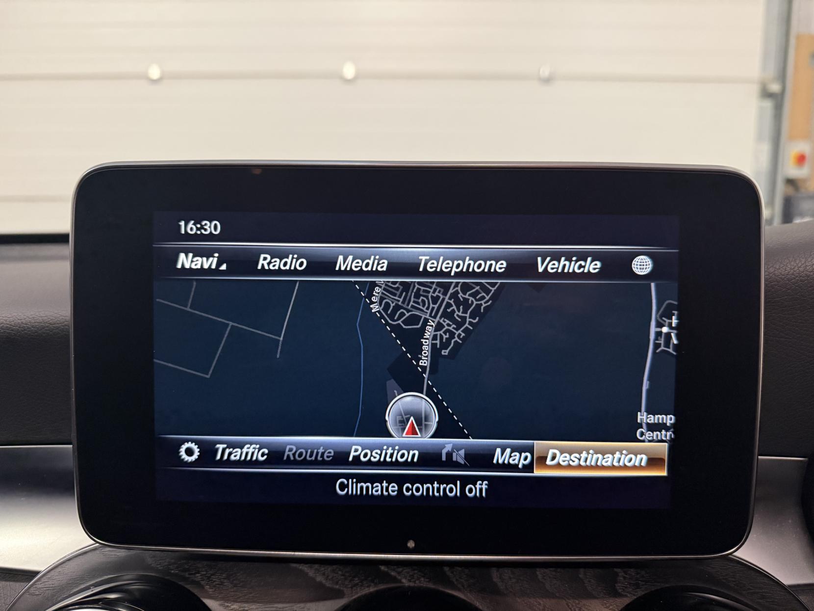 Mercedes-Benz GLC 2.1 GLC250d AMG Line (Premium Plus) SUV 5dr Diesel G-Tronic 4MATIC Euro 6 (s/s) (204 ps)