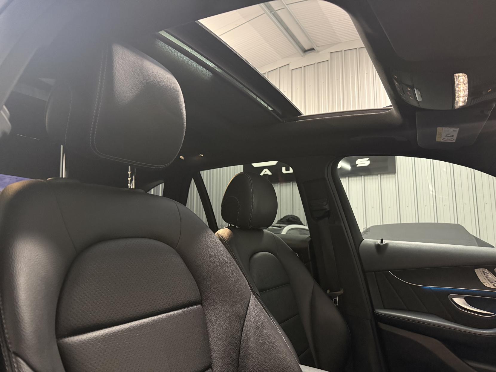 Mercedes-Benz GLC 2.1 GLC250d AMG Line (Premium Plus) SUV 5dr Diesel G-Tronic 4MATIC Euro 6 (s/s) (204 ps)