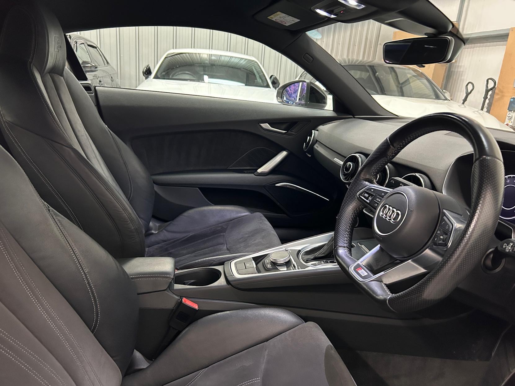Audi TT 2.0 TFSI S line Coupe 3dr Petrol S Tronic quattro Euro 6 (s/s) (230 ps)