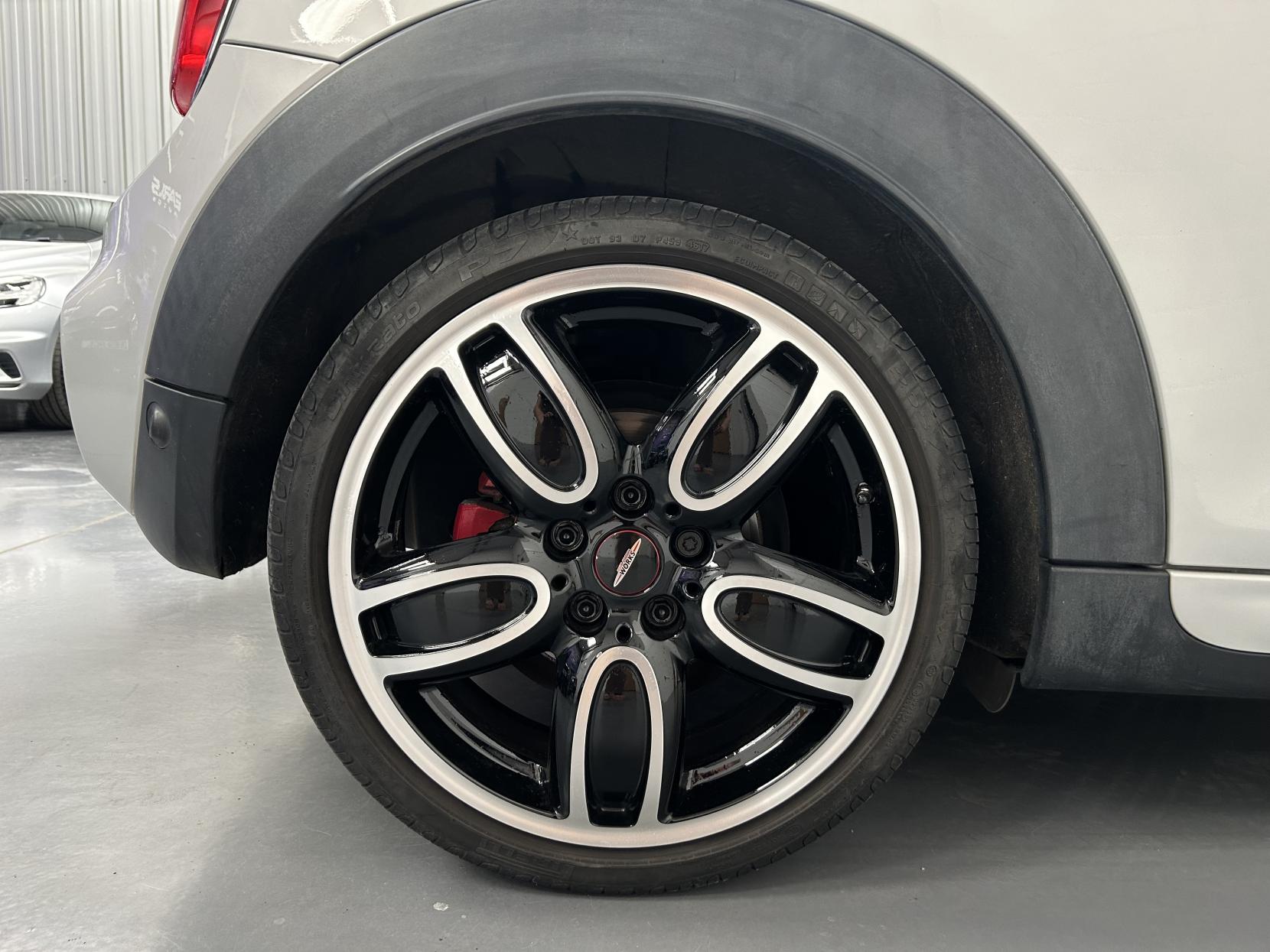 MINI Hatch 2.0 John Cooper Works Hatchback 3dr Petrol Auto Euro 6 (s/s) (231 ps)