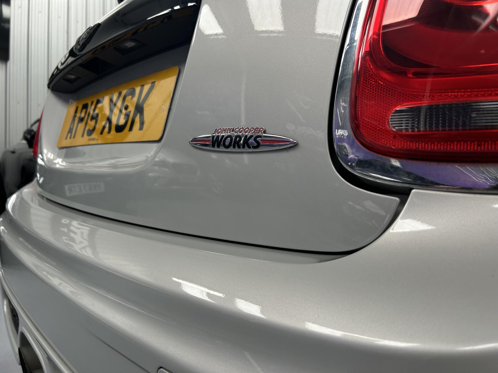 MINI Hatch 2.0 John Cooper Works Hatchback 3dr Petrol Auto Euro 6 (s/s) (231 ps)