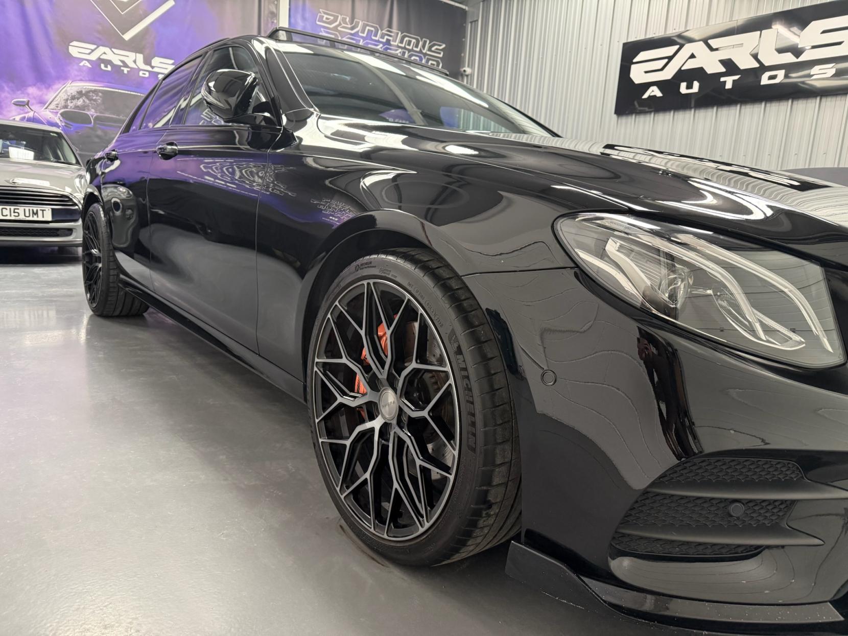 Mercedes-Benz E Class 2.0 E350e 6.4kWh AMG Line (Premium) Saloon 4dr Petrol Plug-in Hybrid G-Tronic+ Euro 6 (s/s) (299 ps)