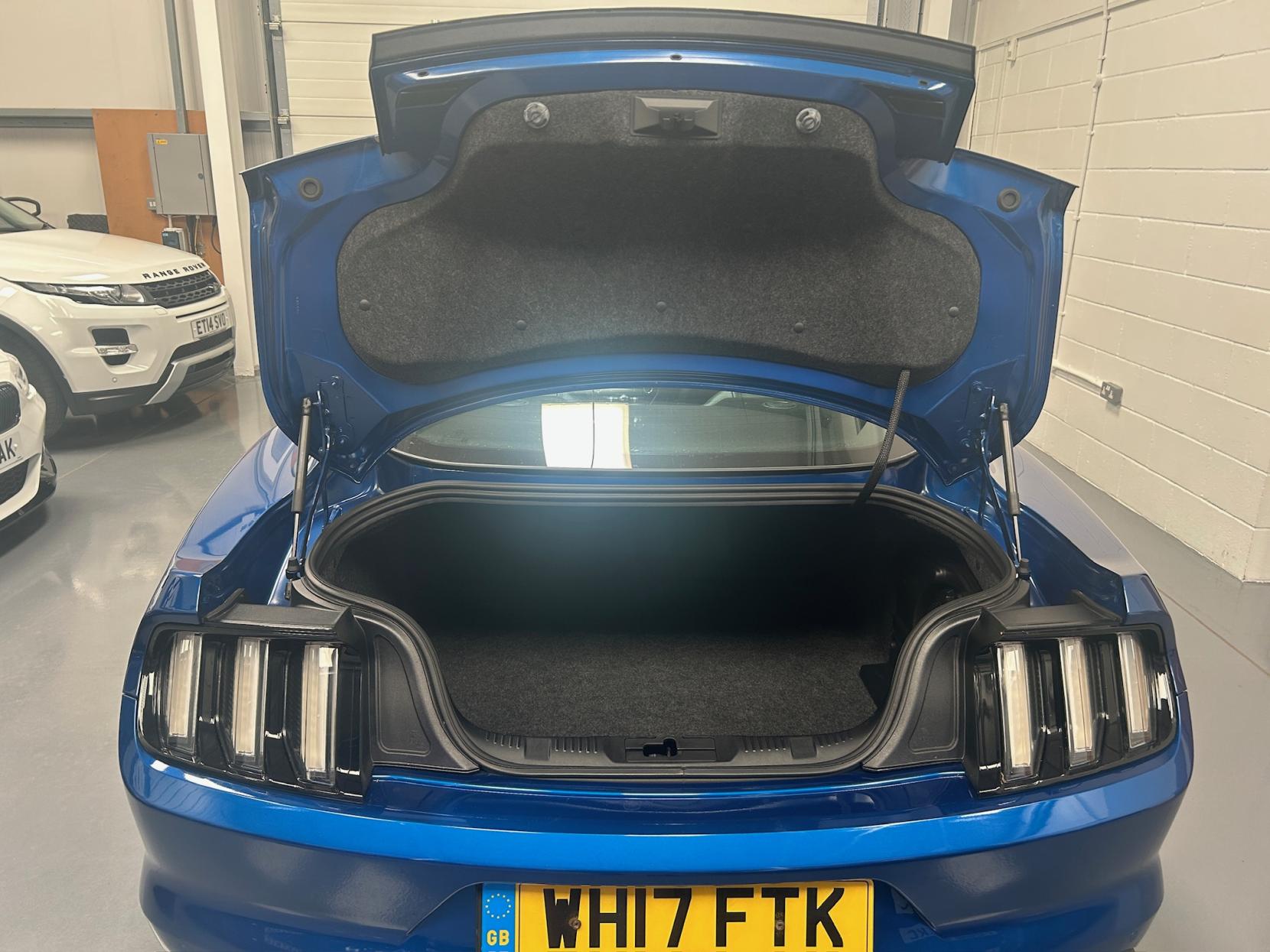 Ford Mustang 2.3T EcoBoost Fastback 2dr Petrol SelShift Euro 6 (317 ps)