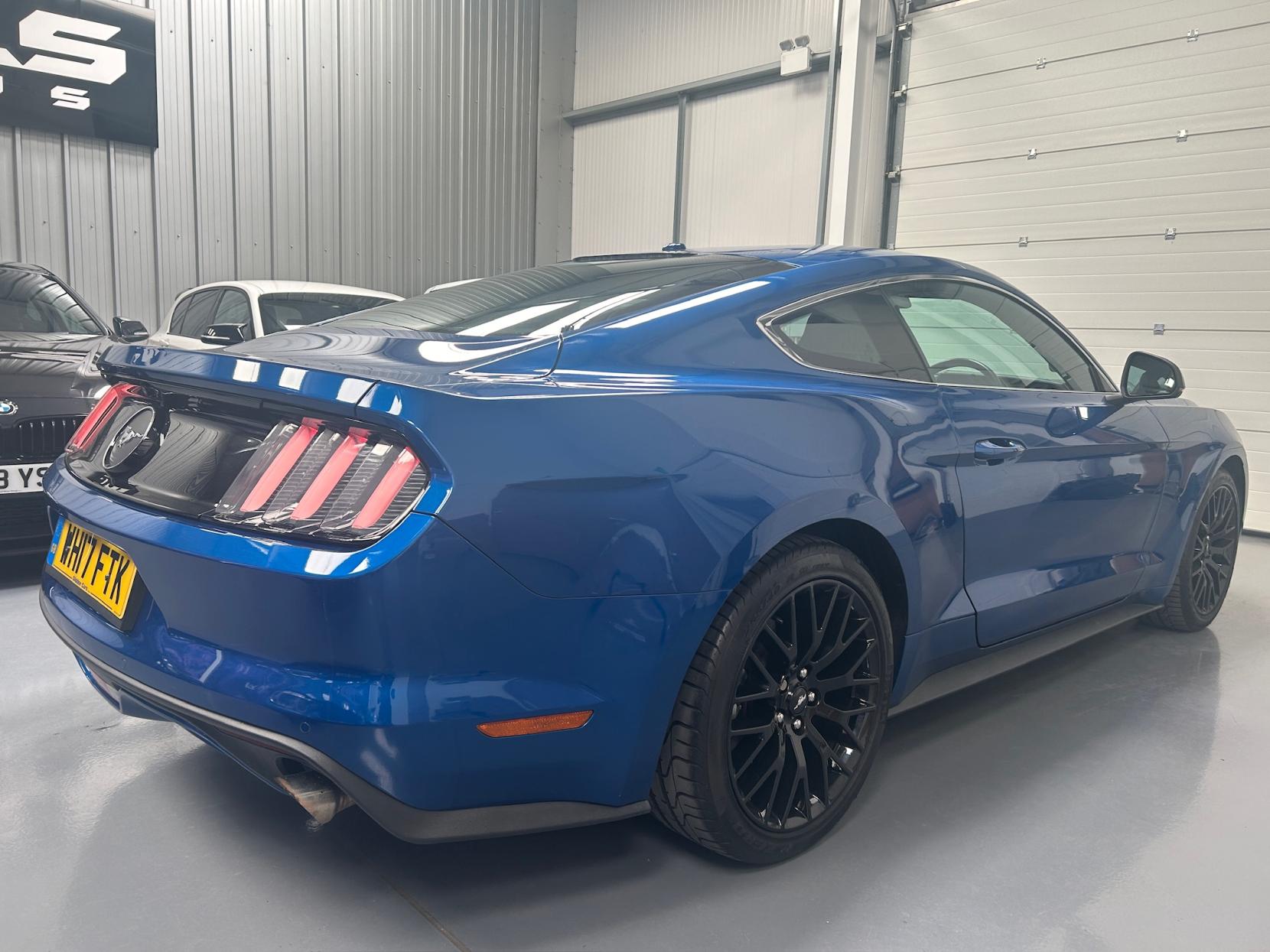 Ford Mustang 2.3T EcoBoost Fastback 2dr Petrol SelShift Euro 6 (317 ps)