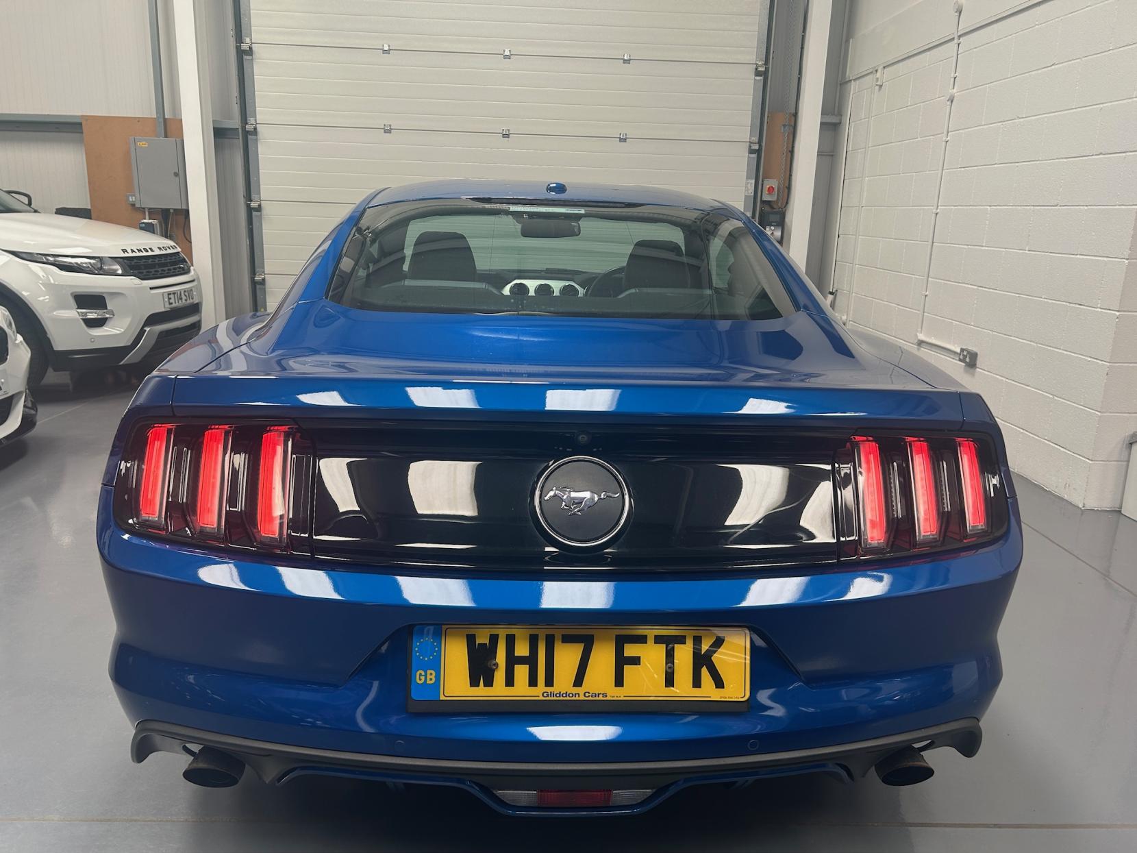 Ford Mustang 2.3T EcoBoost Fastback 2dr Petrol SelShift Euro 6 (317 ps)