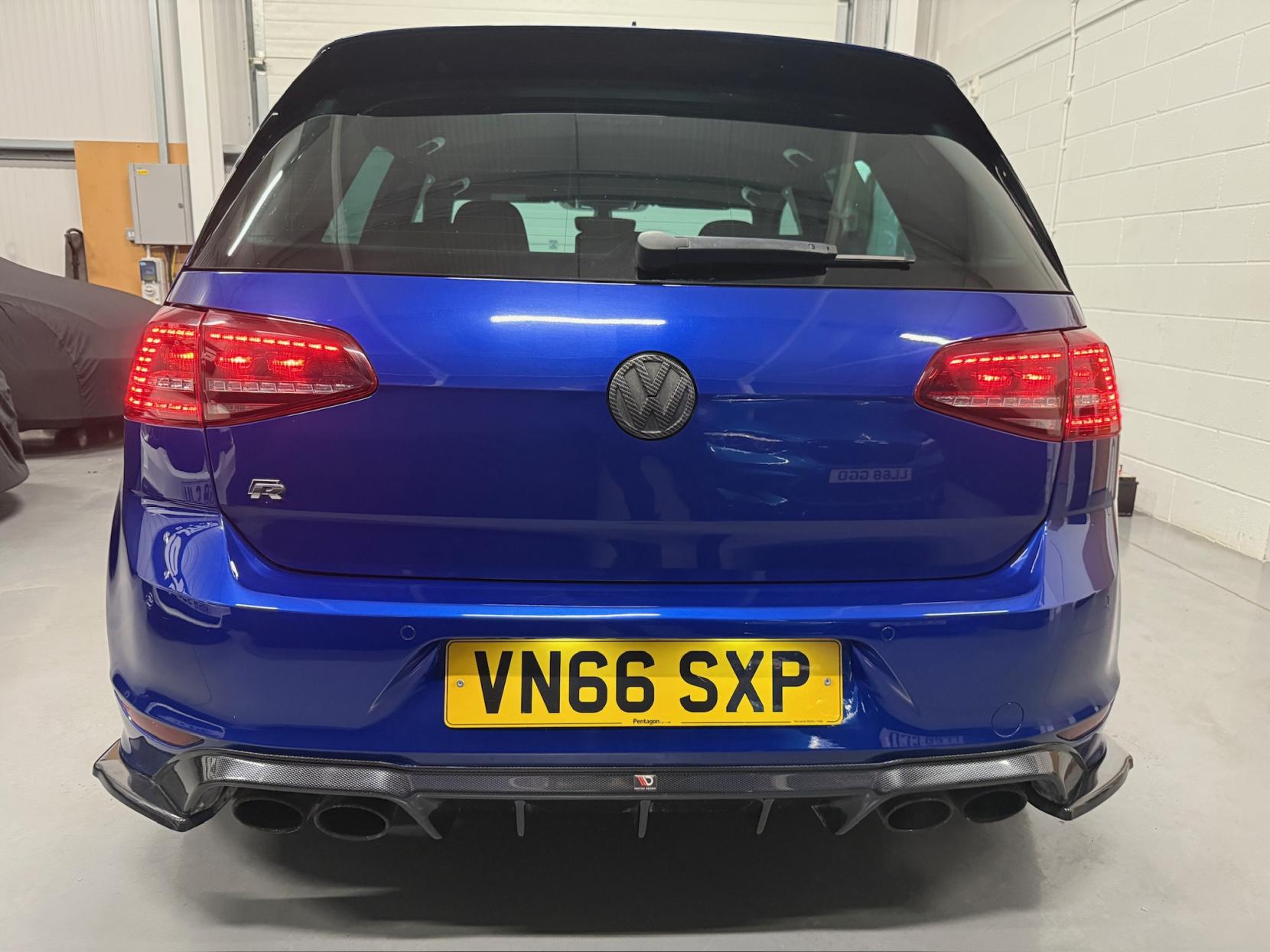 Volkswagen Golf 2.0 TSI BlueMotion Tech R Hatchback 5dr Petrol DSG 4Motion Euro 6 (s/s) (300 ps)