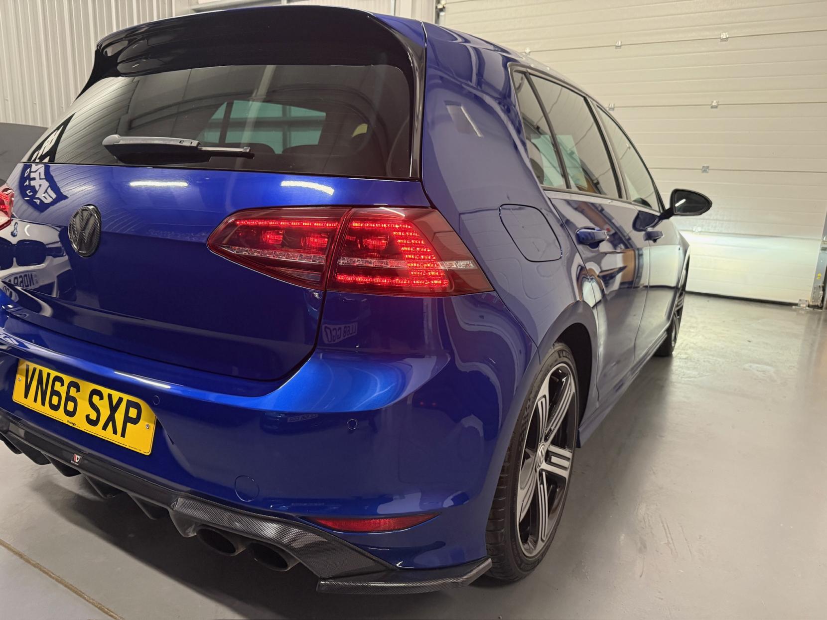 Volkswagen Golf 2.0 TSI BlueMotion Tech R Hatchback 5dr Petrol DSG 4Motion Euro 6 (s/s) (300 ps)