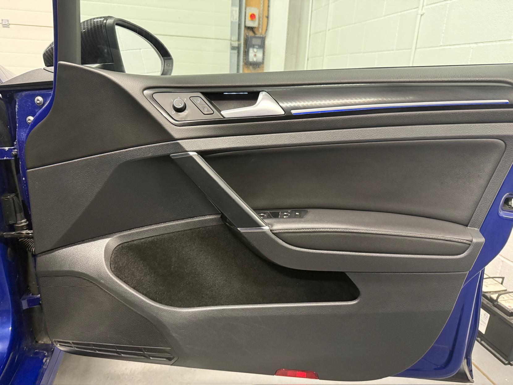 Volkswagen Golf 2.0 TSI BlueMotion Tech R Hatchback 5dr Petrol DSG 4Motion Euro 6 (s/s) (300 ps)