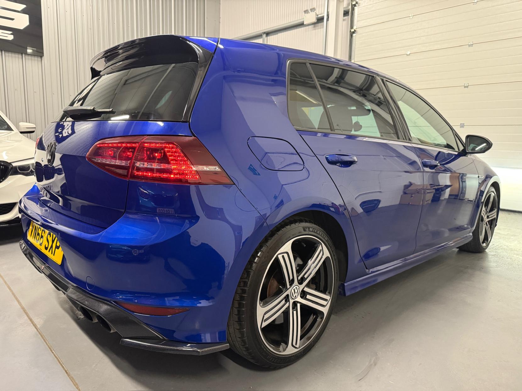 Volkswagen Golf 2.0 TSI BlueMotion Tech R Hatchback 5dr Petrol DSG 4Motion Euro 6 (s/s) (300 ps)