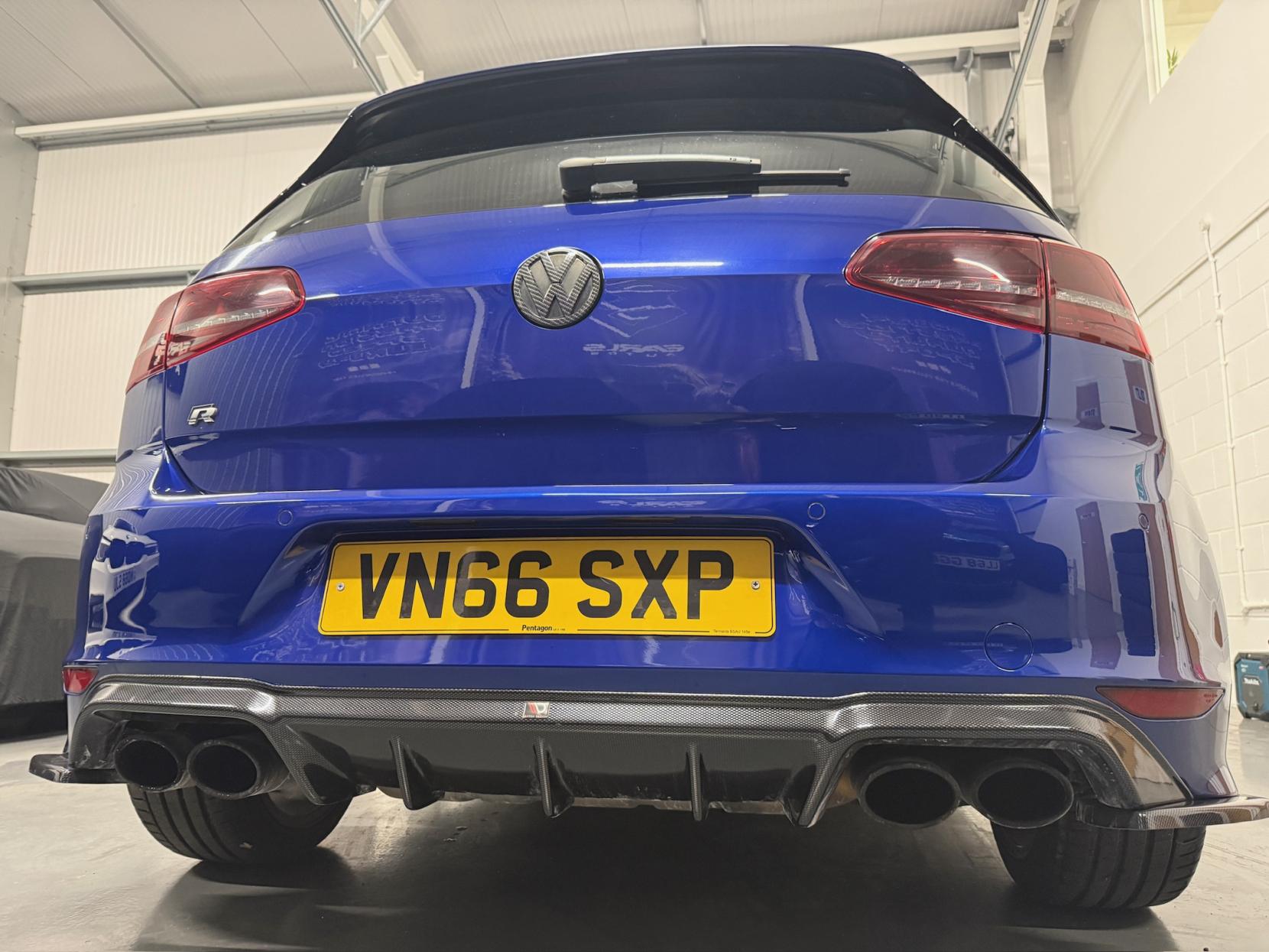 Volkswagen Golf 2.0 TSI BlueMotion Tech R Hatchback 5dr Petrol DSG 4Motion Euro 6 (s/s) (300 ps)