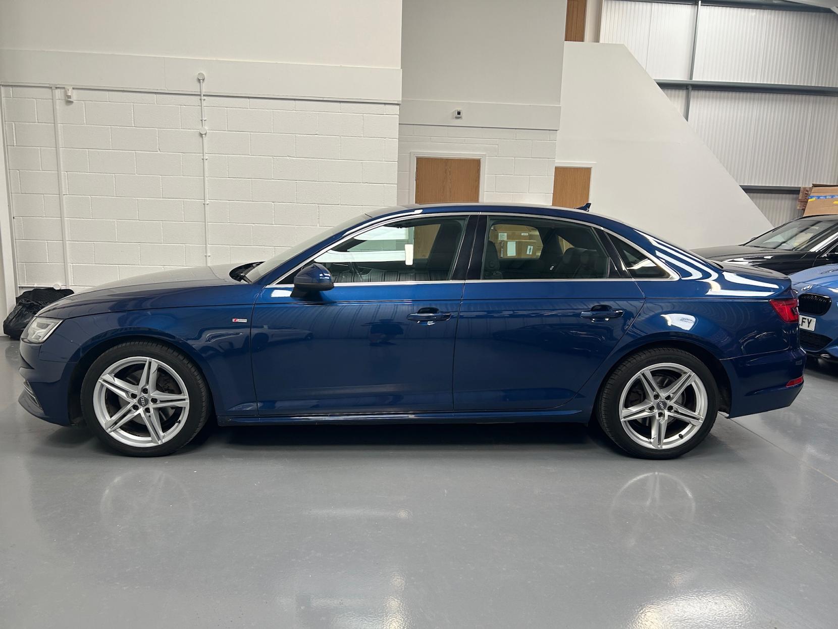 Audi A4 2.0 TDI S line Saloon 4dr Diesel S Tronic Euro 6 (s/s) (150 ps)