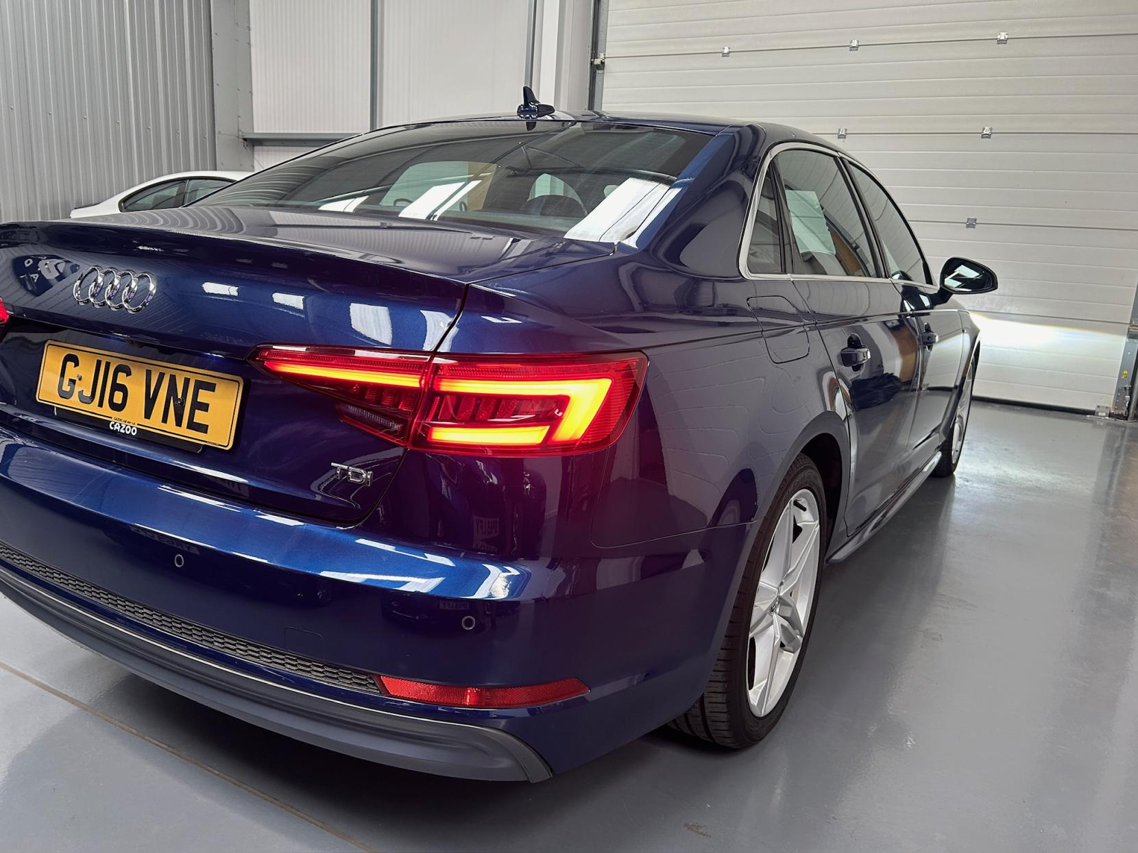 Audi A4 2.0 TDI S line Saloon 4dr Diesel S Tronic Euro 6 (s/s) (150 ps)