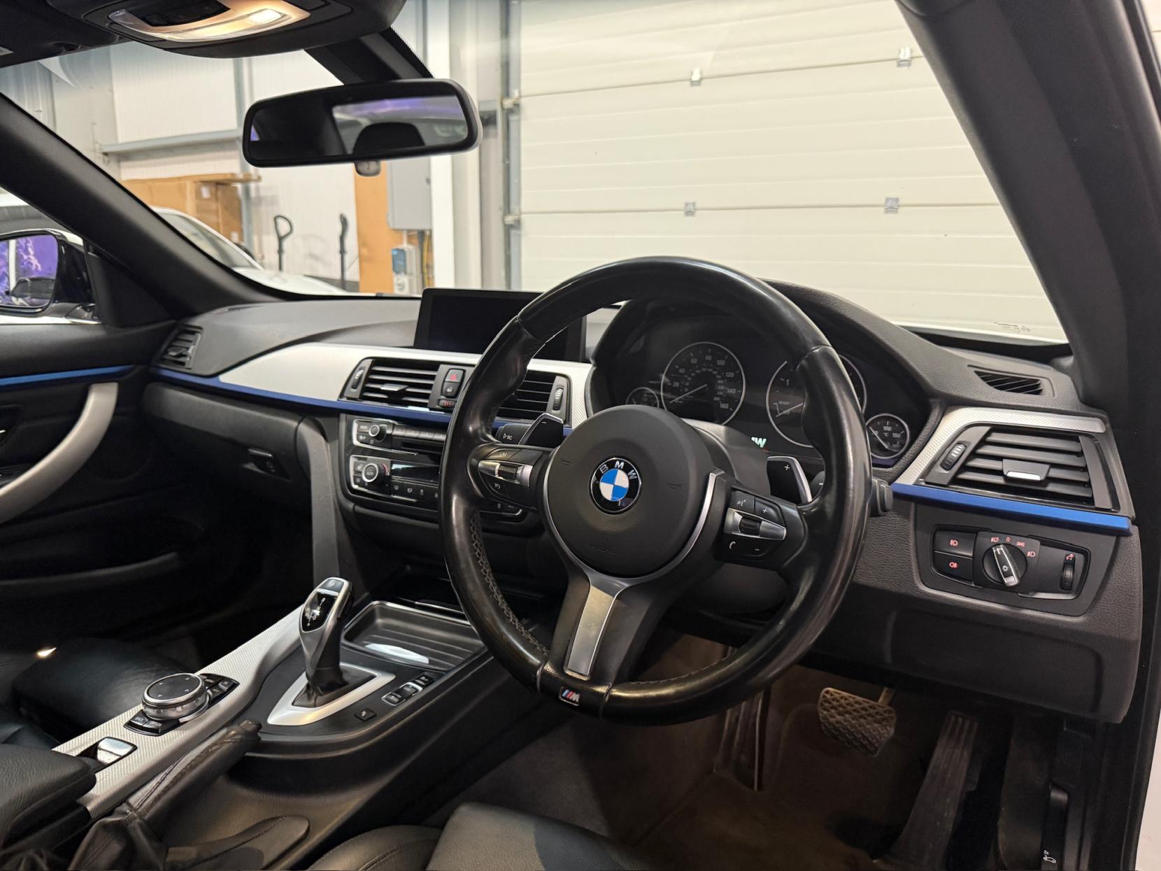 BMW 4 Series 3.0 435d M Sport Convertible 2dr Diesel Auto xDrive Euro 6 (s/s) (313 ps)