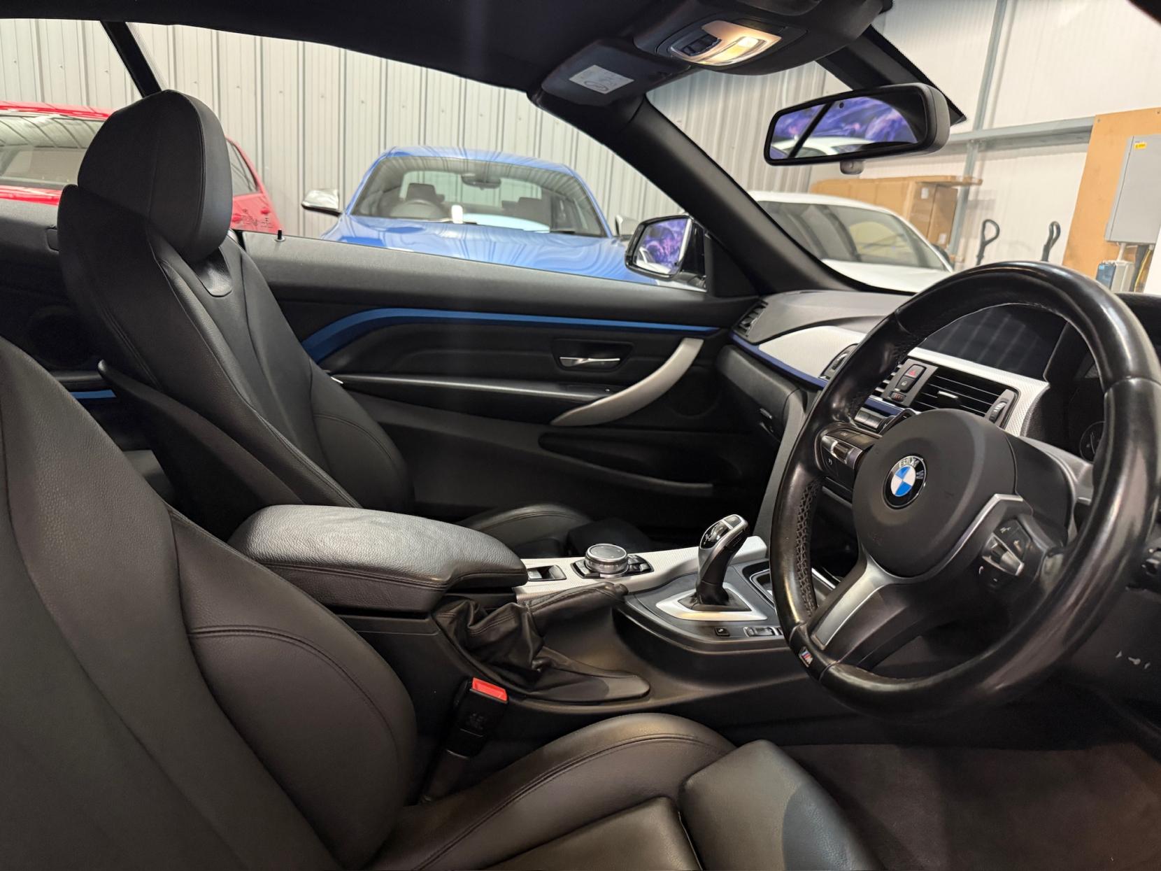 BMW 4 Series 3.0 435d M Sport Convertible 2dr Diesel Auto xDrive Euro 6 (s/s) (313 ps)