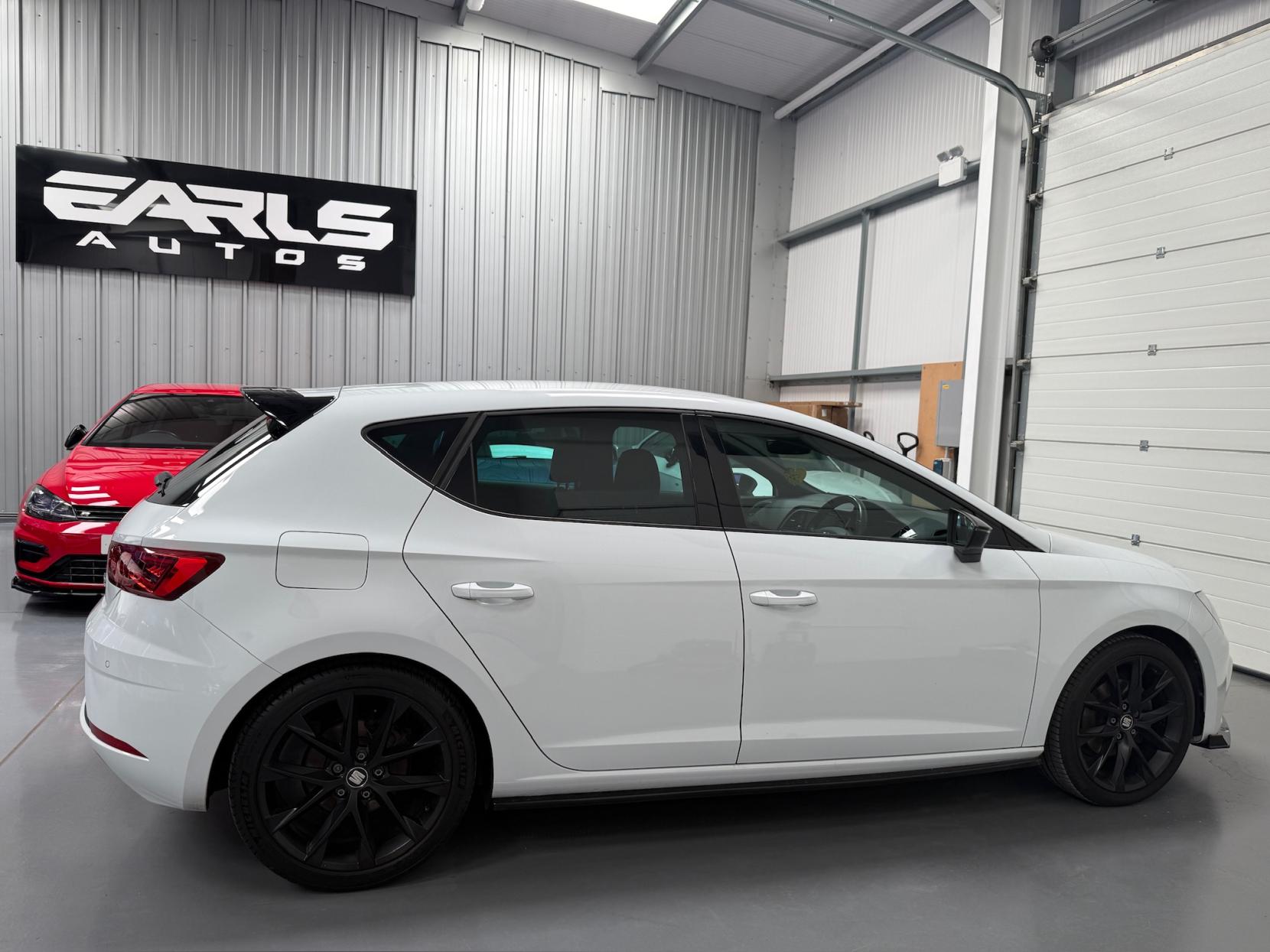 SEAT Leon 1.5 TSI EVO FR Black Edition Hatchback 5dr Petrol Manual Euro 6 (s/s) (150 ps)