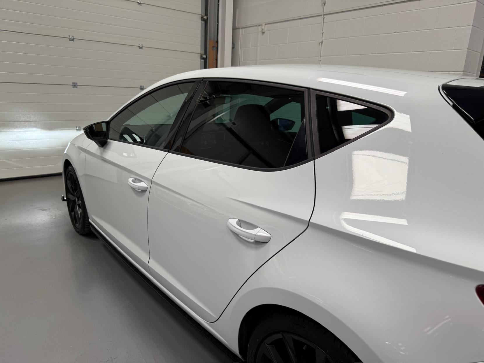 SEAT Leon 1.5 TSI EVO FR Black Edition Hatchback 5dr Petrol Manual Euro 6 (s/s) (150 ps)