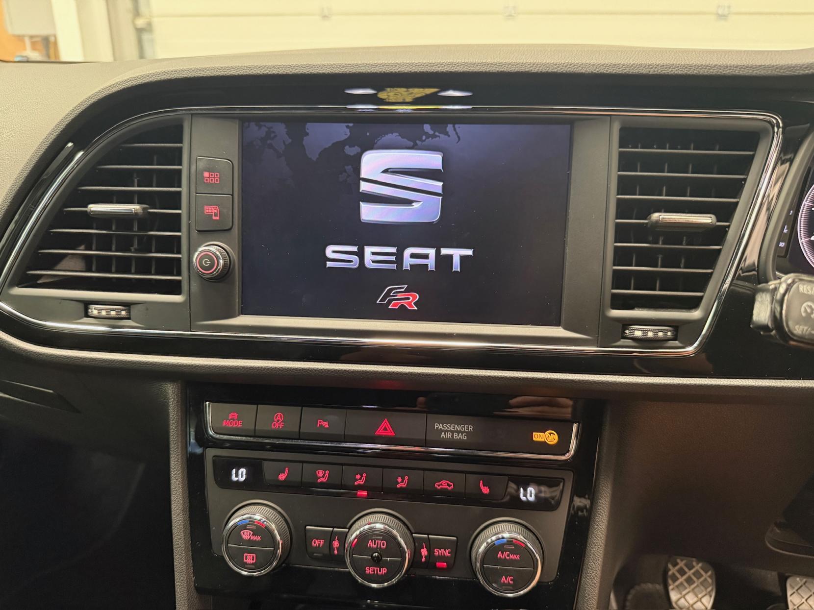SEAT Leon 1.5 TSI EVO FR Black Edition Hatchback 5dr Petrol Manual Euro 6 (s/s) (150 ps)