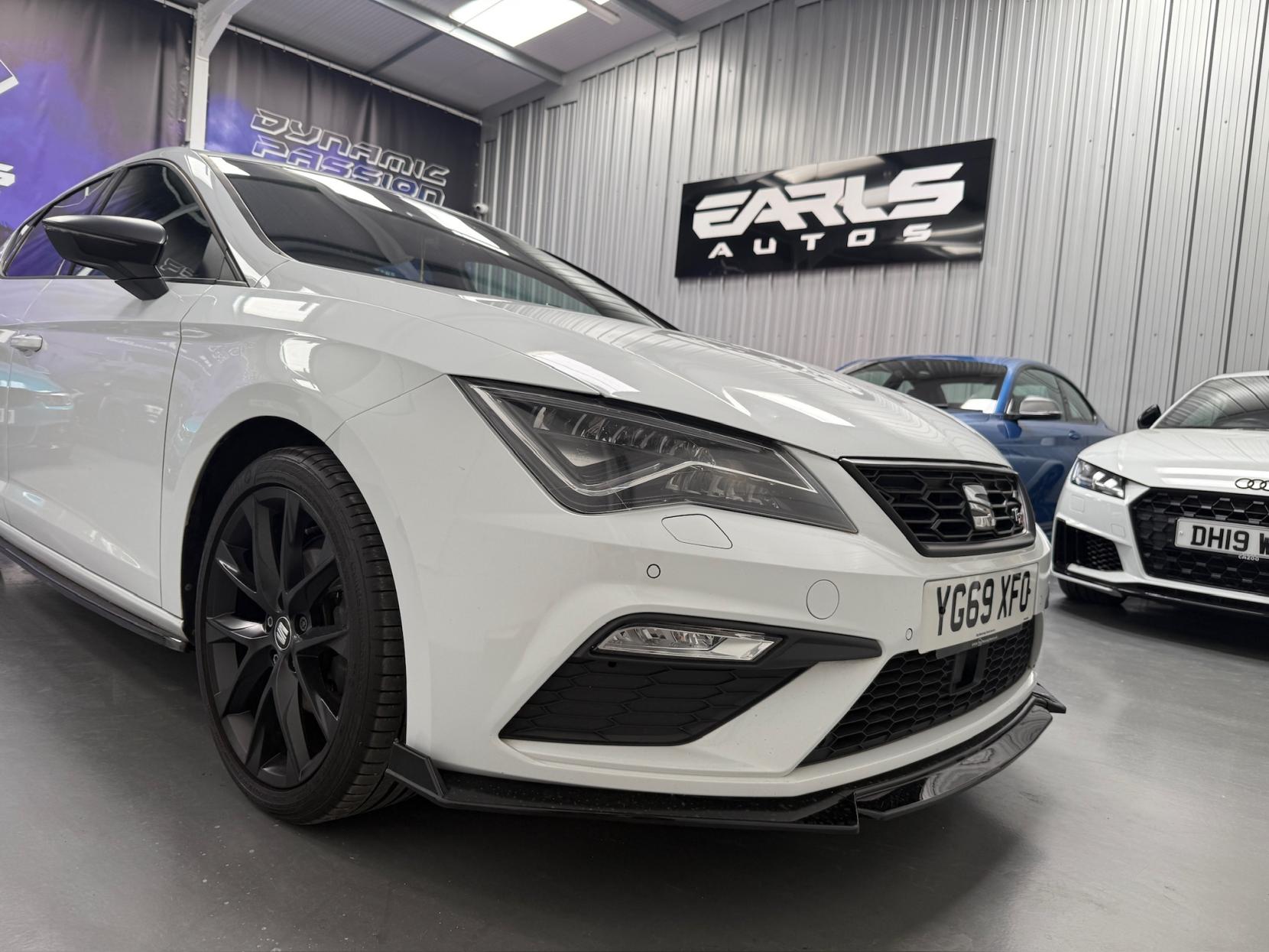 SEAT Leon 1.5 TSI EVO FR Black Edition Hatchback 5dr Petrol Manual Euro 6 (s/s) (150 ps)